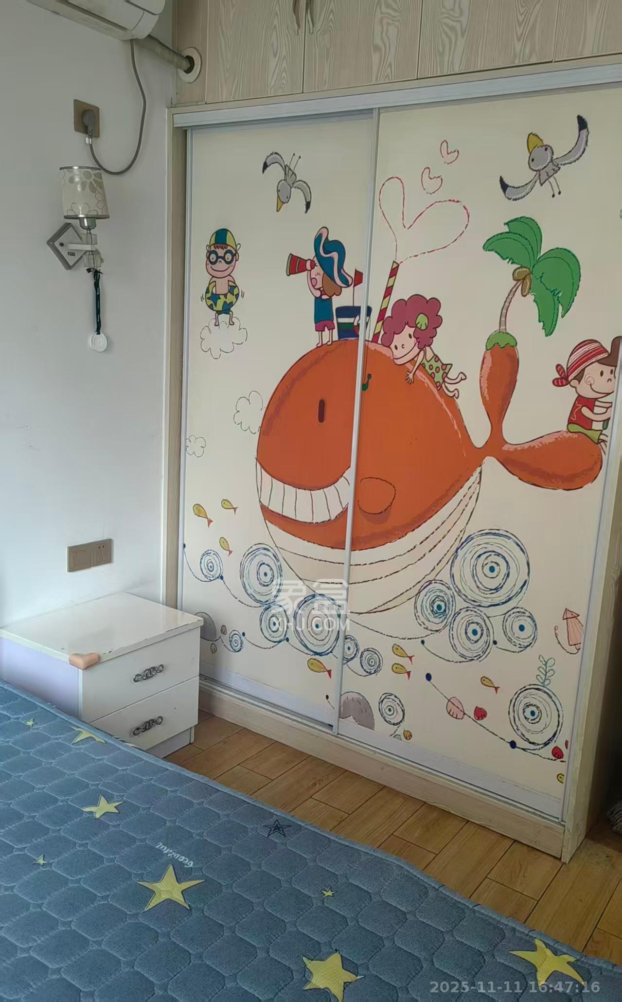 好莱城（弘德西街）  3室2厅1卫    2400.0元/月室内图