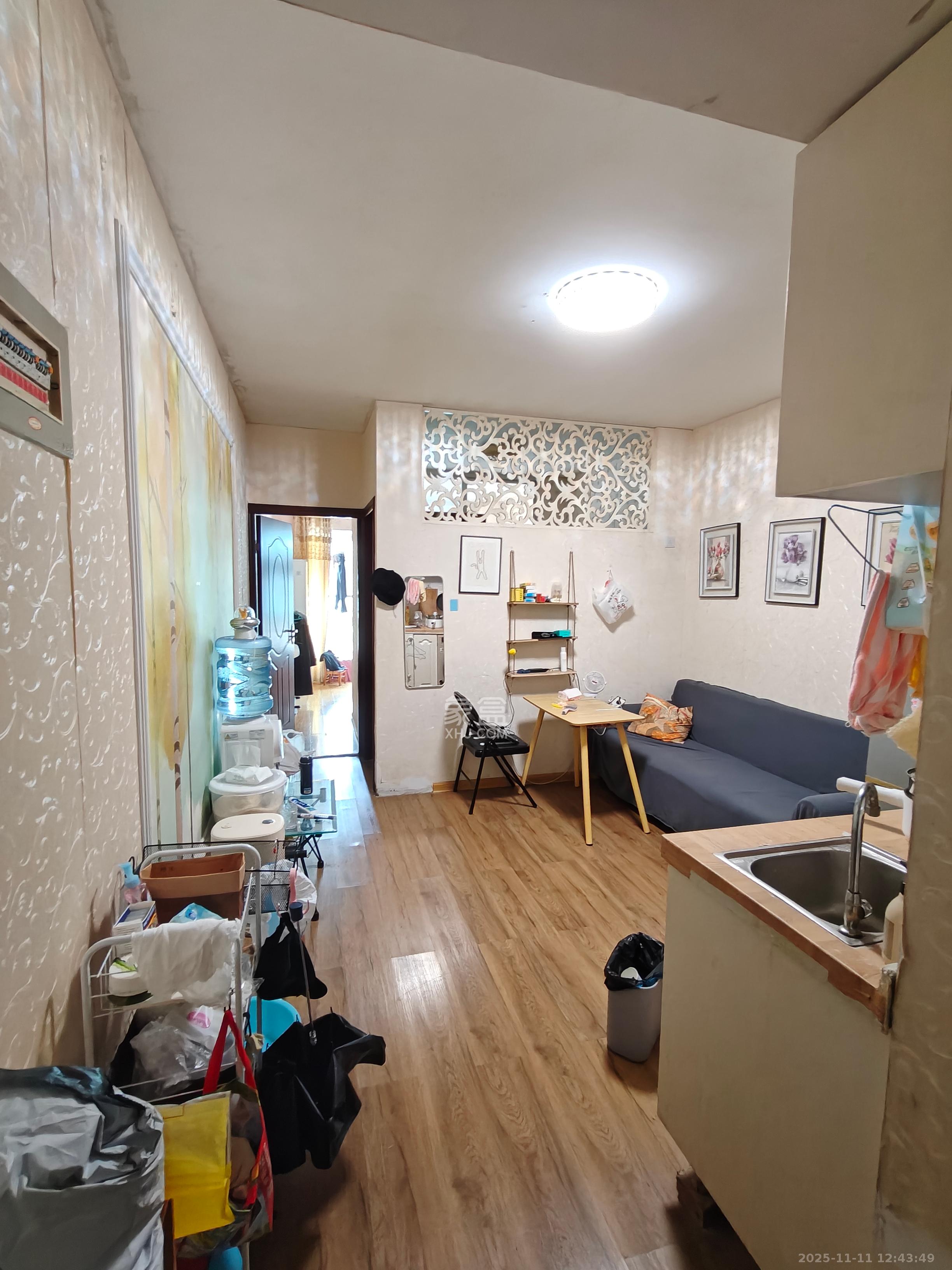 几米空间  1室1厅1卫    1400.0元/月