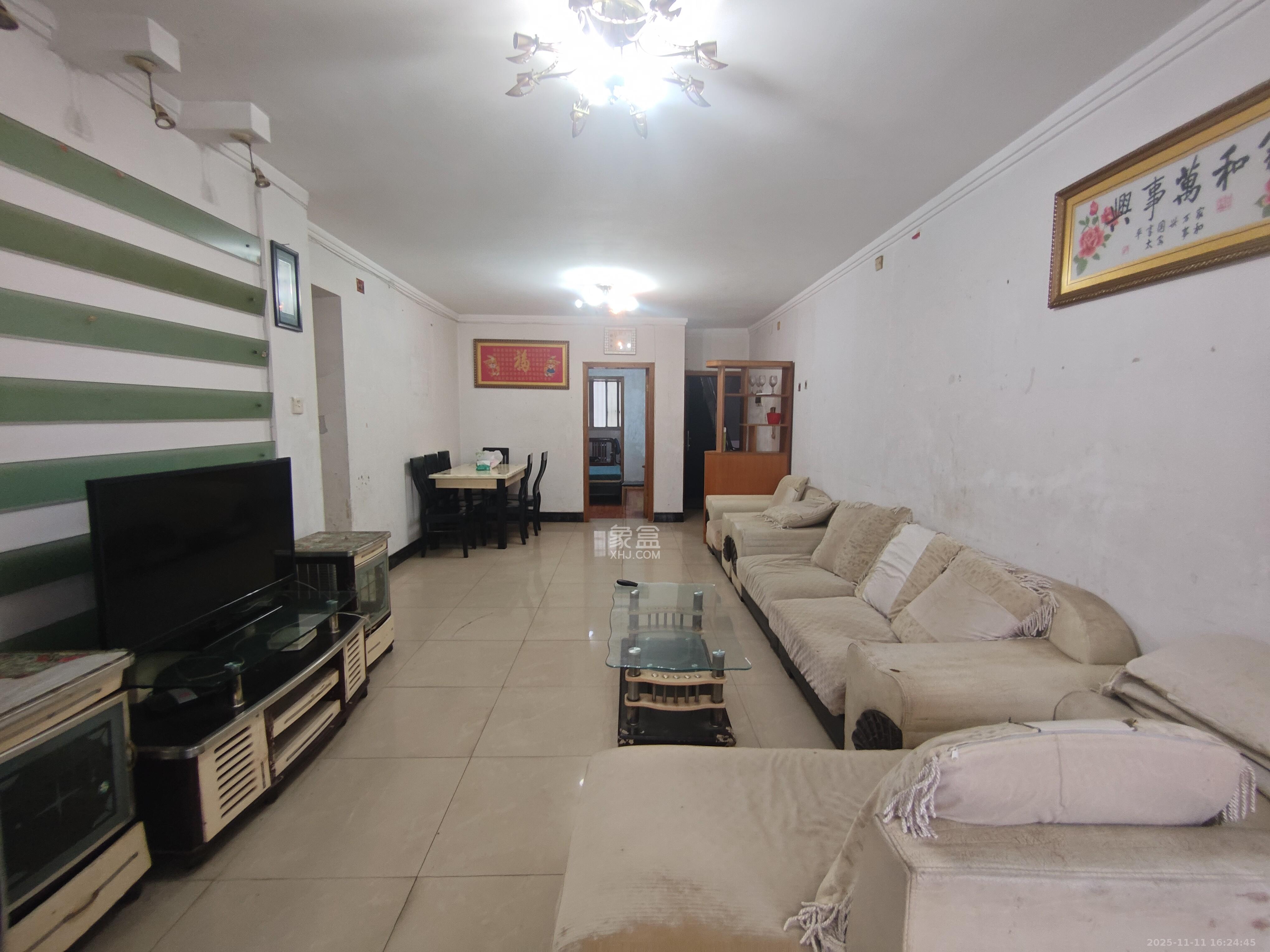 广福园 3室2厅1卫 1800.0元/月 广福园 3室2厅1卫 1800.0元/月室内图