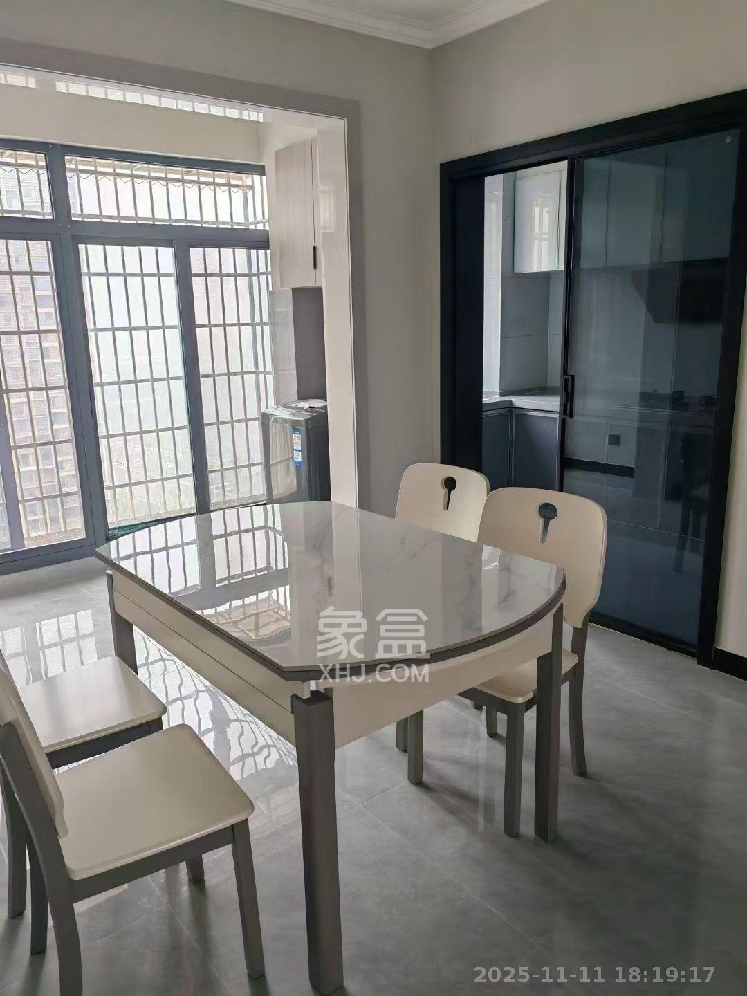 桥头家园二期(桥头家苑二期) 3室2厅2卫 2300.0元/月 桥头家园二期(桥头家苑二期) 3室2厅2卫 2300.0元/月室内图