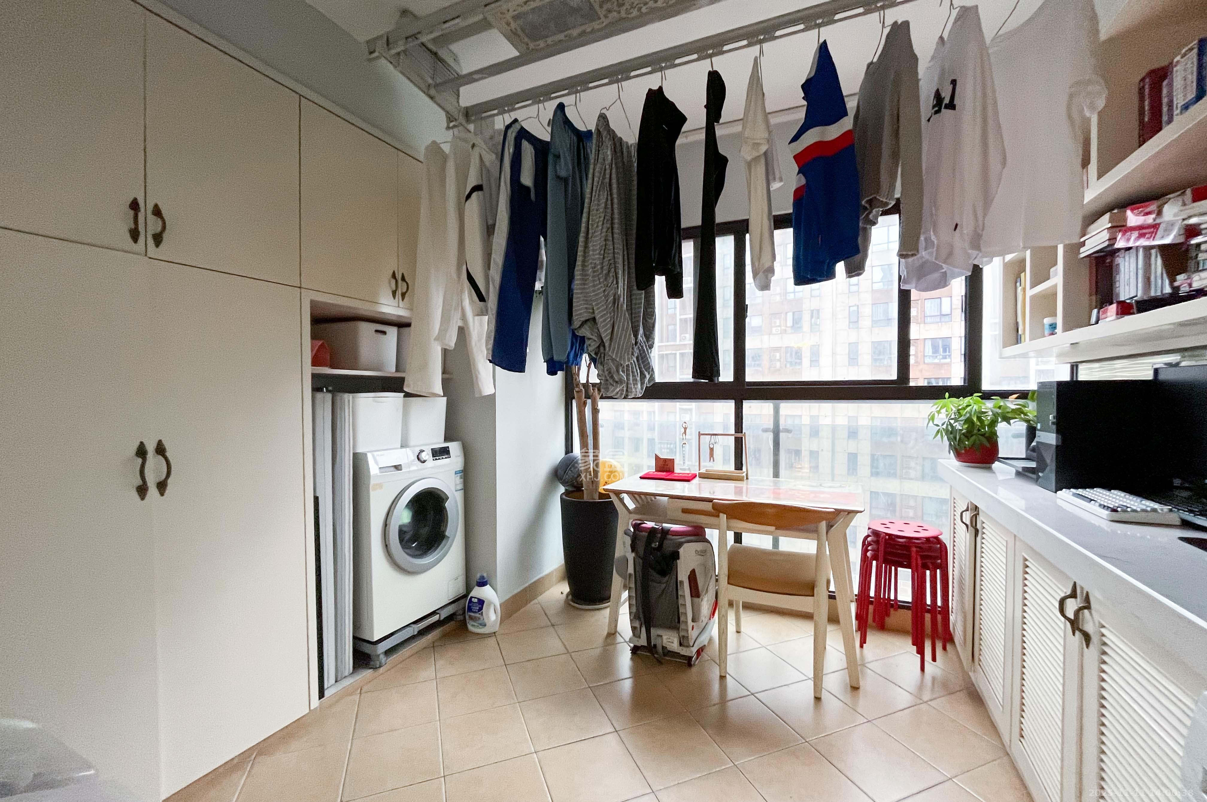 达美D6区 3室2厅2卫 92.8万 达美D6区 3室2厅2卫 92.8万其他