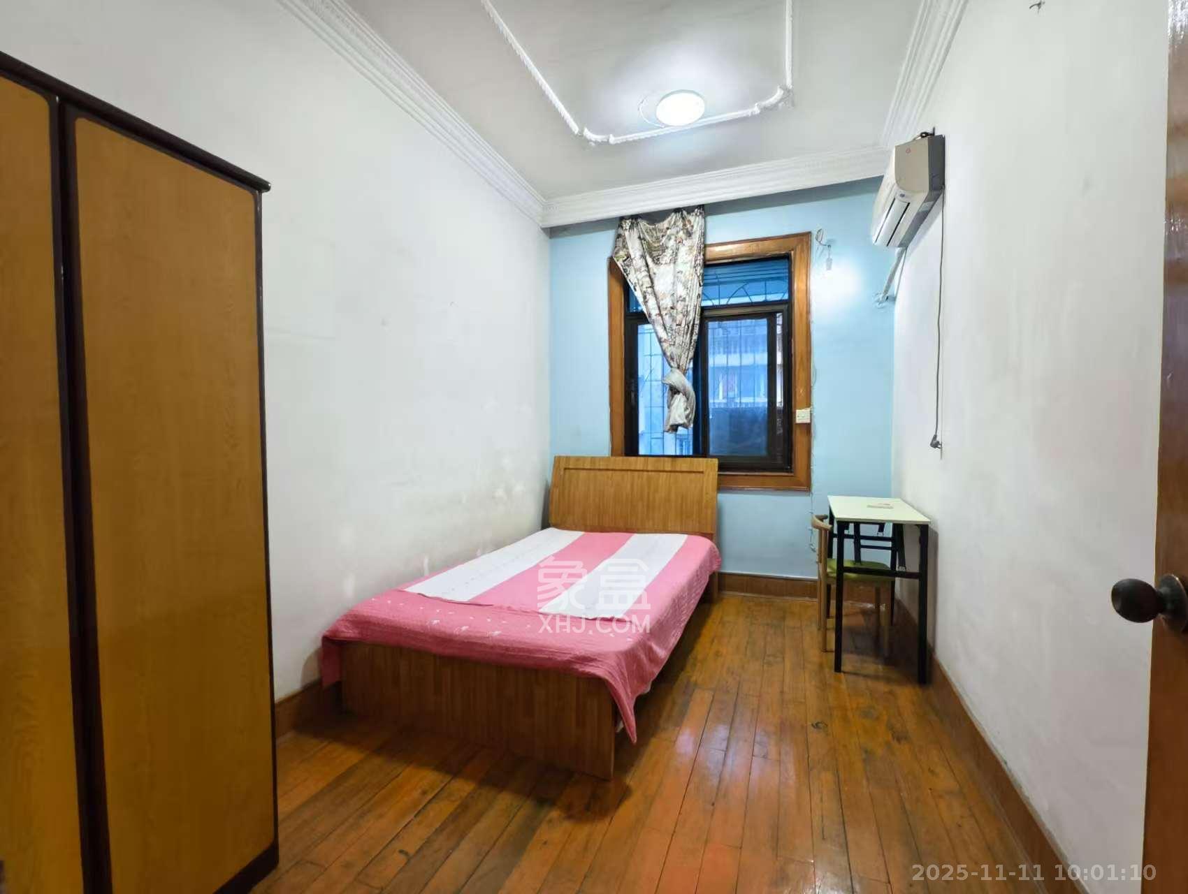 天心物业  3室1厅1卫    1600.0元/月室内图