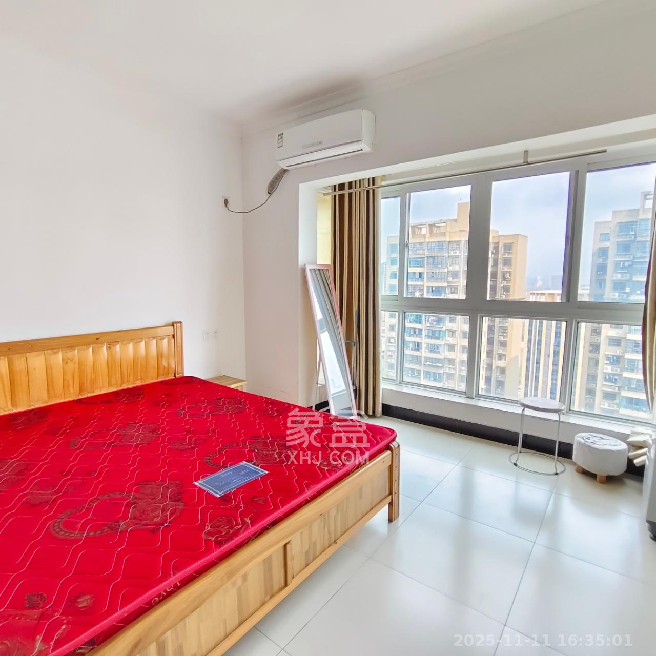 时代星空 1室1厅1卫 1200.0元/月 时代星空 1室1厅1卫 1200.0元/月室内图