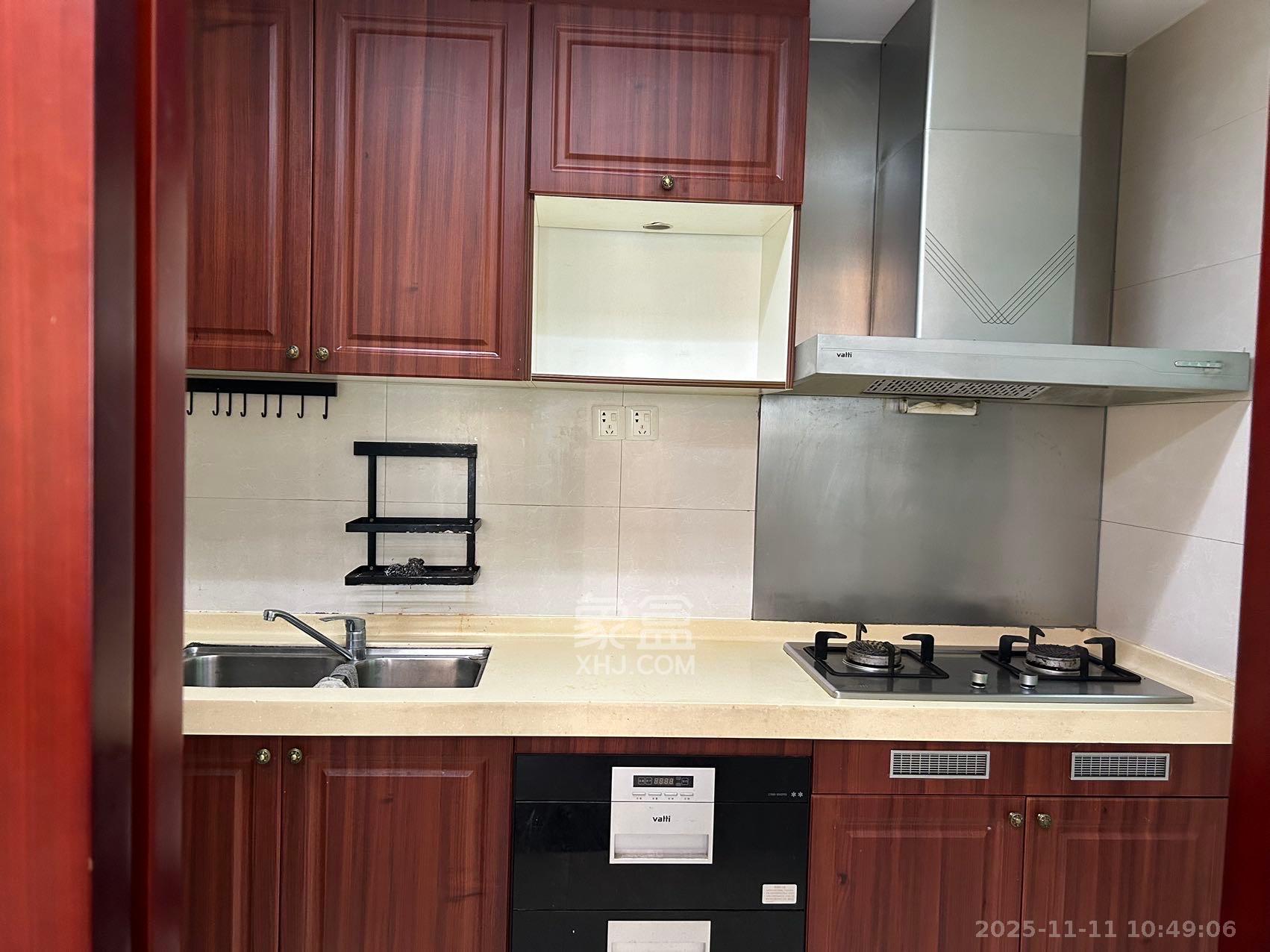 恒大城  2室2厅1卫    2000.0元/月室内图