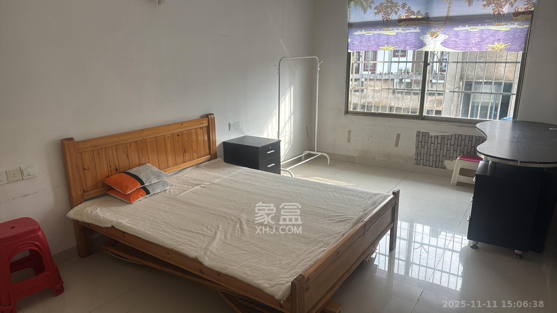 湘仪家园  1室1厅1卫    1000.0元/月室内图