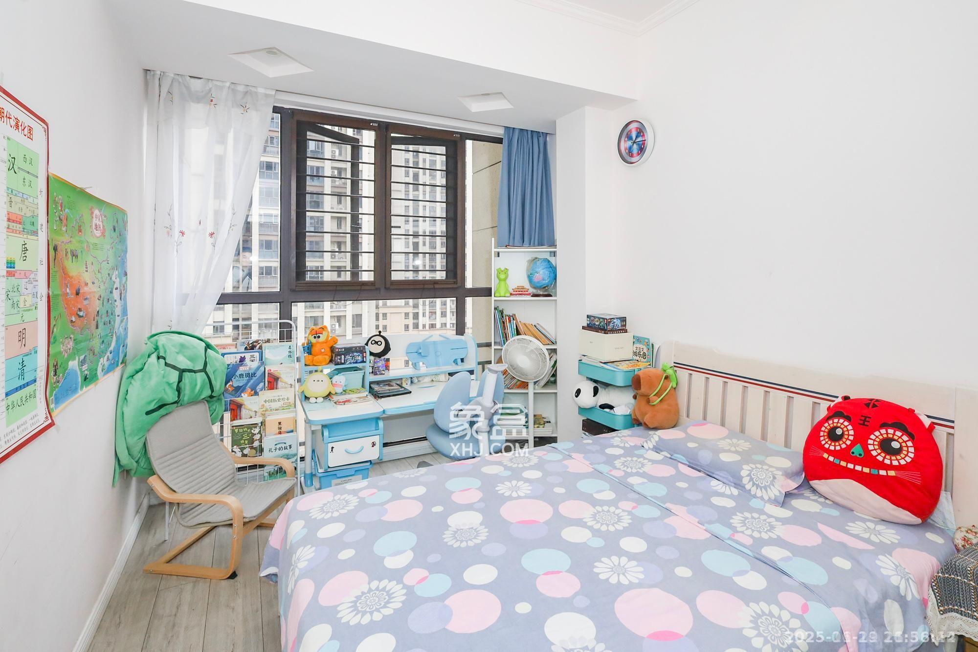 南山雍江汇(滨江国际新城) 4室2厅2卫 4000.0元/月 南山雍江汇(滨江国际新城) 4室2厅2卫 4000.0元/月室内图