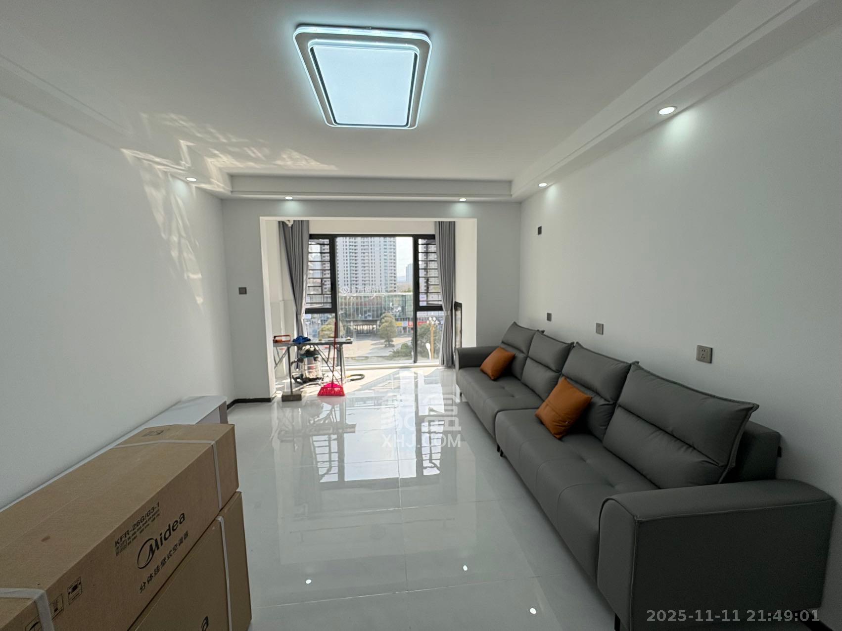 旭日嘉苑 2室1厅1卫 2500.0元/月 旭日嘉苑 2室1厅1卫 2500.0元/月室内图