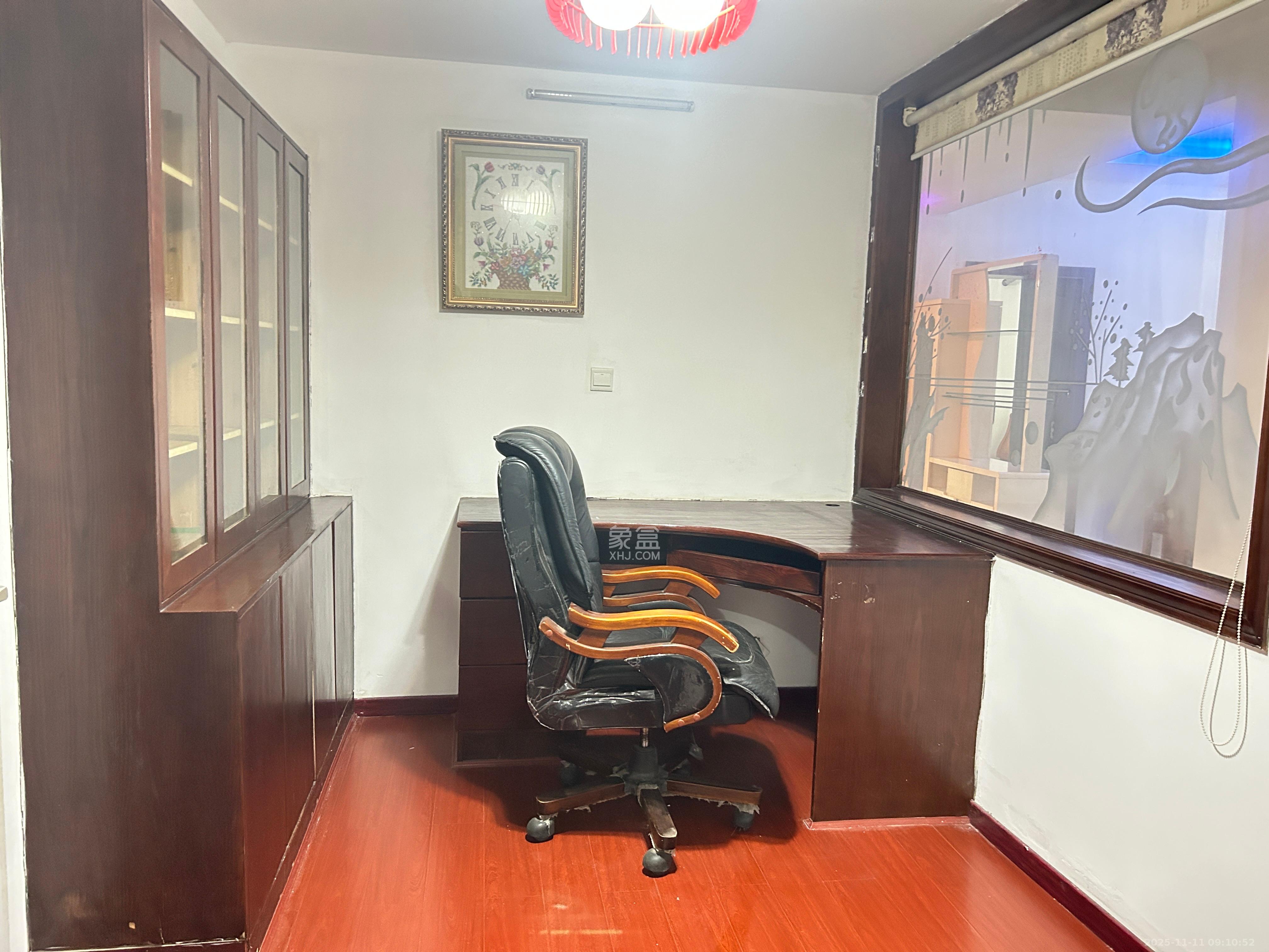 恒盛世家 4室2厅2卫 2500.0元/月 恒盛世家 4室2厅2卫 2500.0元/月室内图