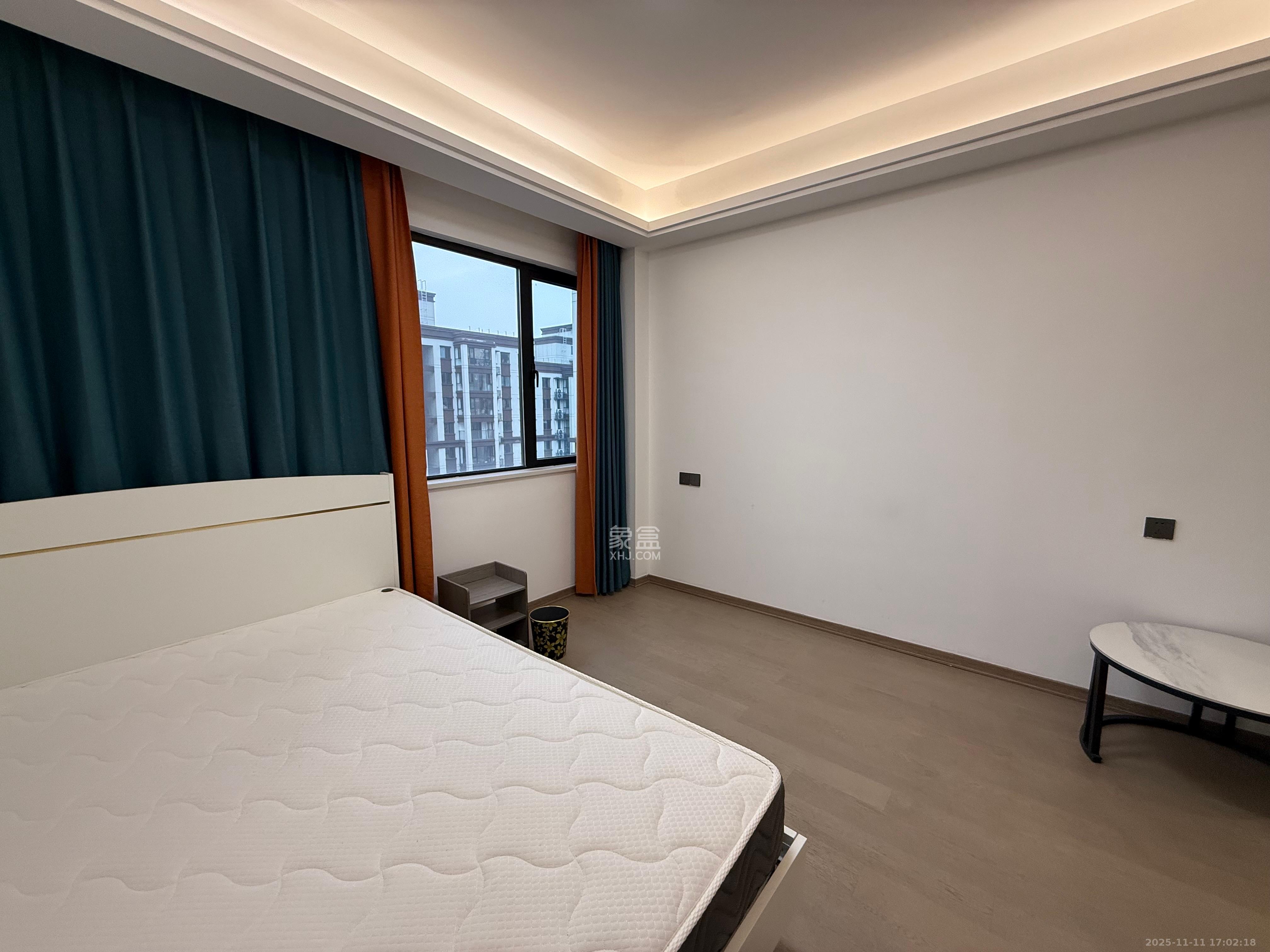 金富湘江悦城  4室2厅2卫    2900.0元/月室内图