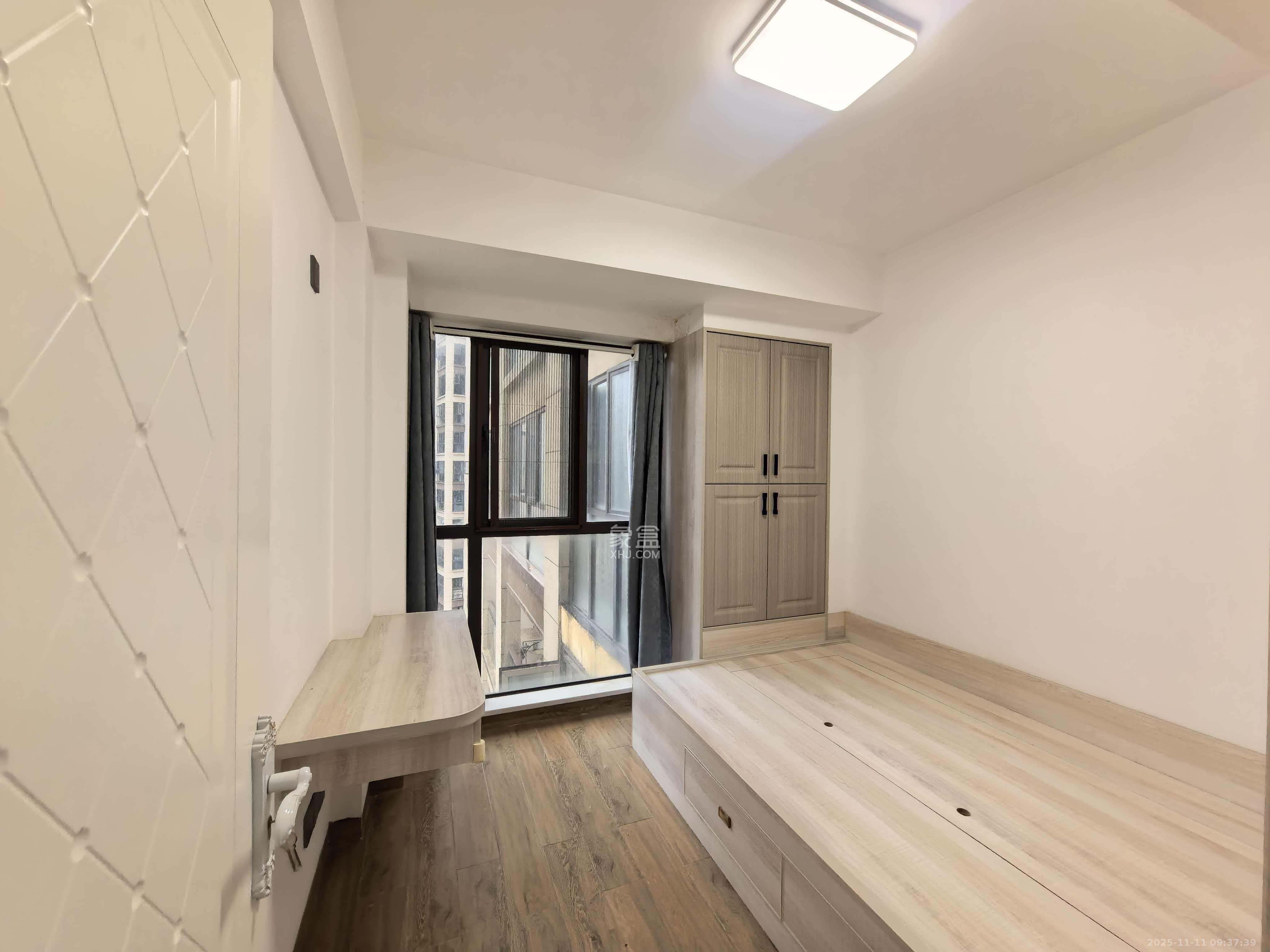 南山雍江汇（滨江国际新城）  3室2厅2卫    4000.0元/月室内图