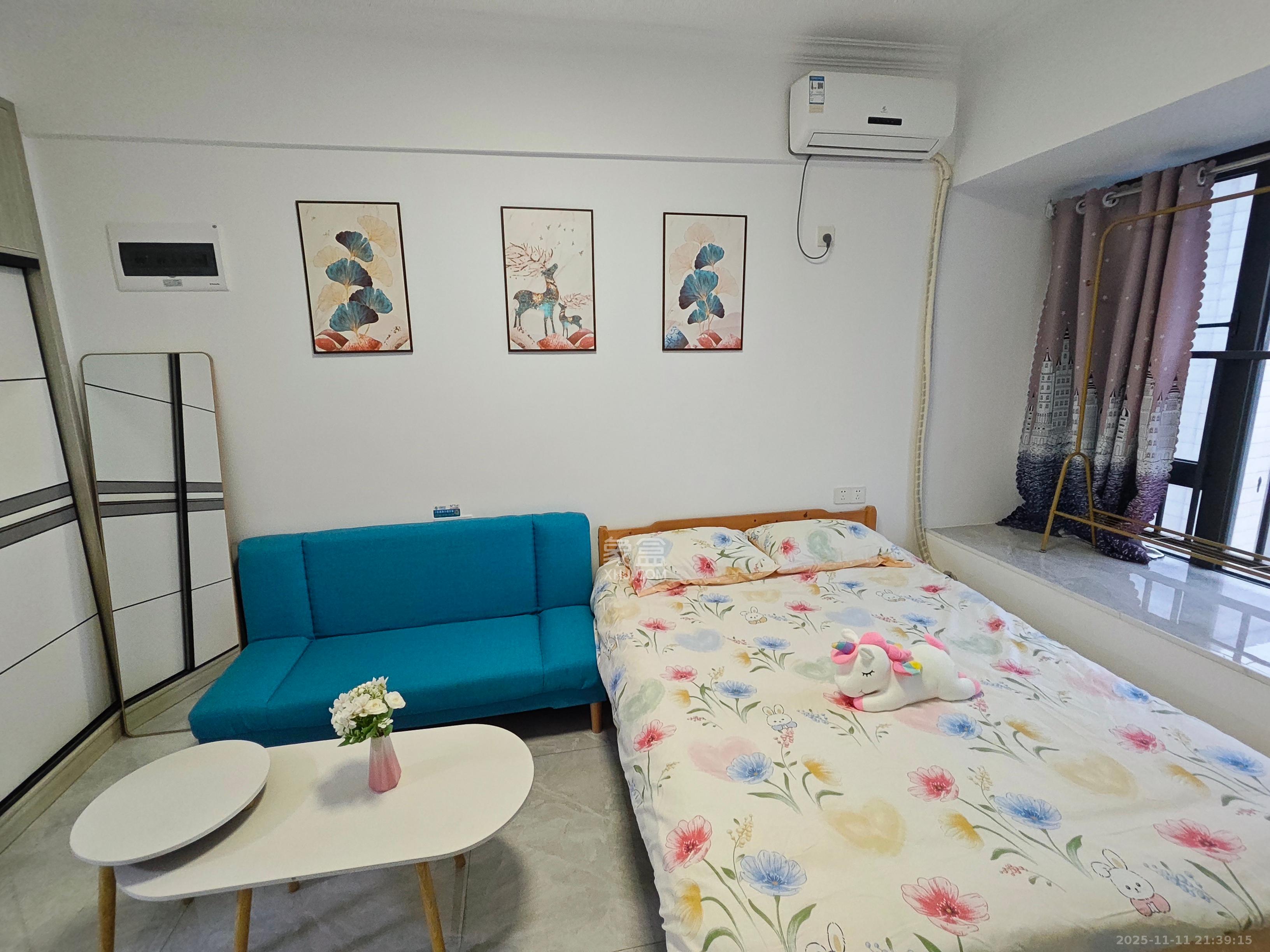 龙湖湘江星座（祺鑫星座公寓）  1室0厅0卫    1420.0元/月