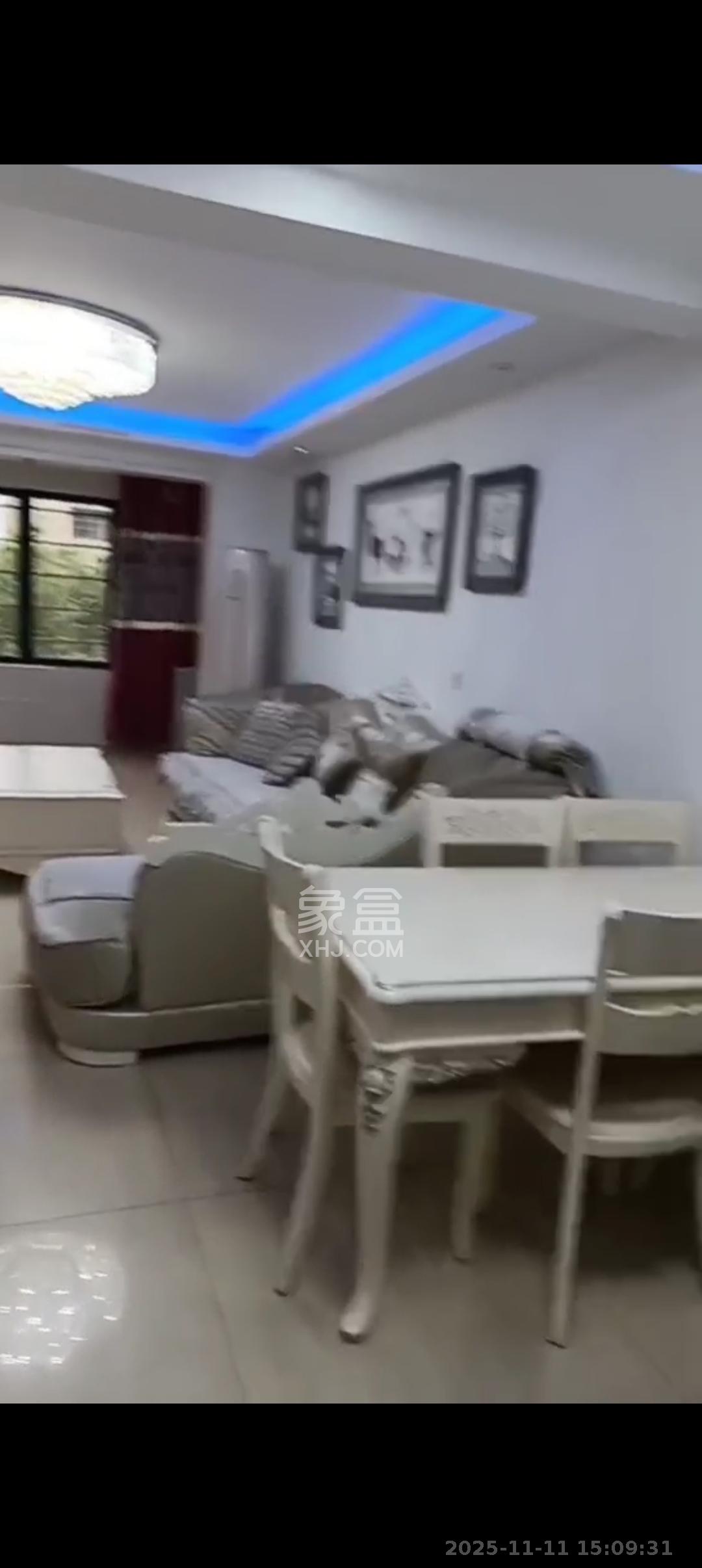 麓枫和苑 2室2厅1卫 2400.0元/月 麓枫和苑 2室2厅1卫 2400.0元/月室内图