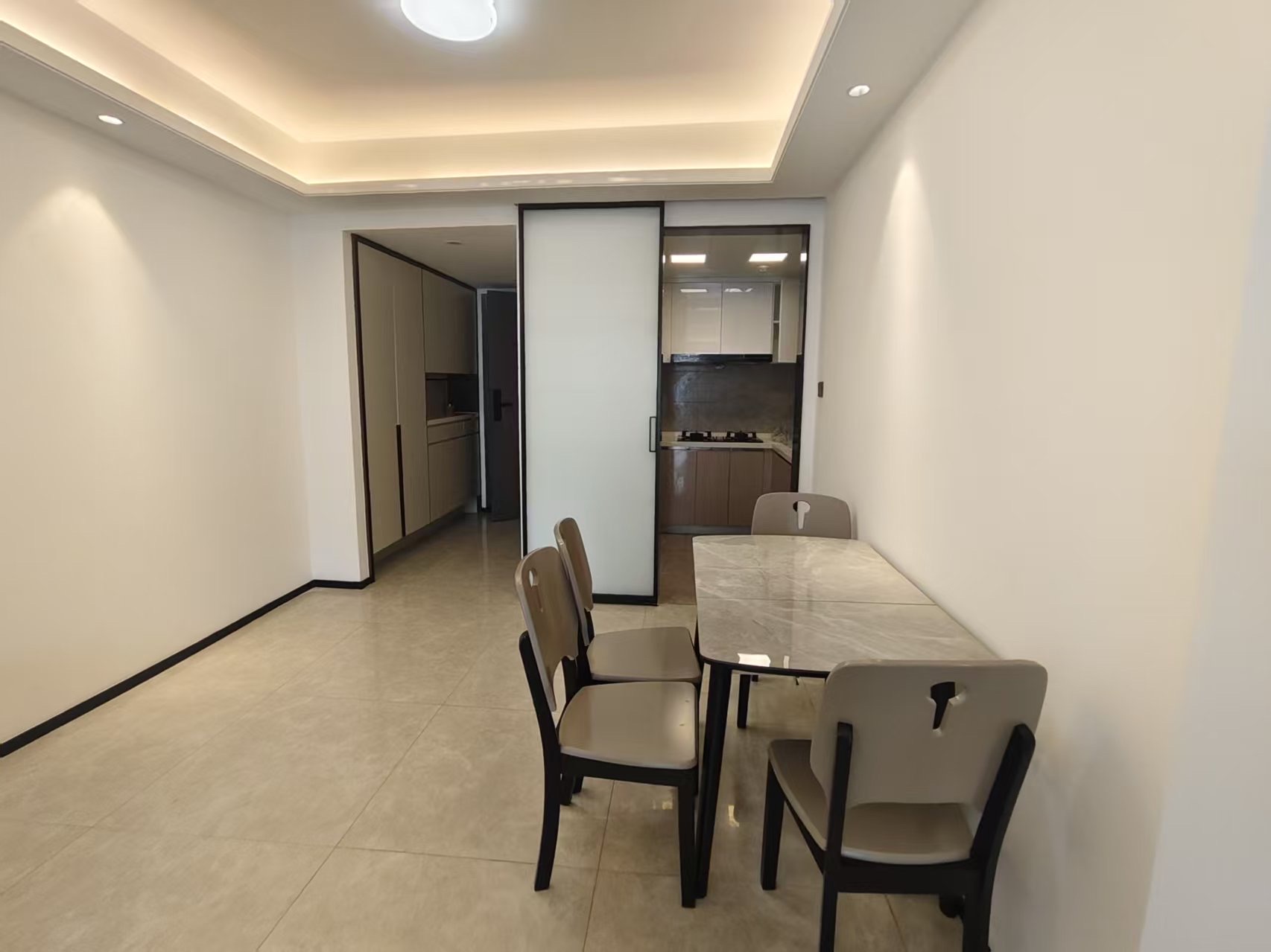 华润海口时光里  3室2厅2卫    3500.0元/月室内图