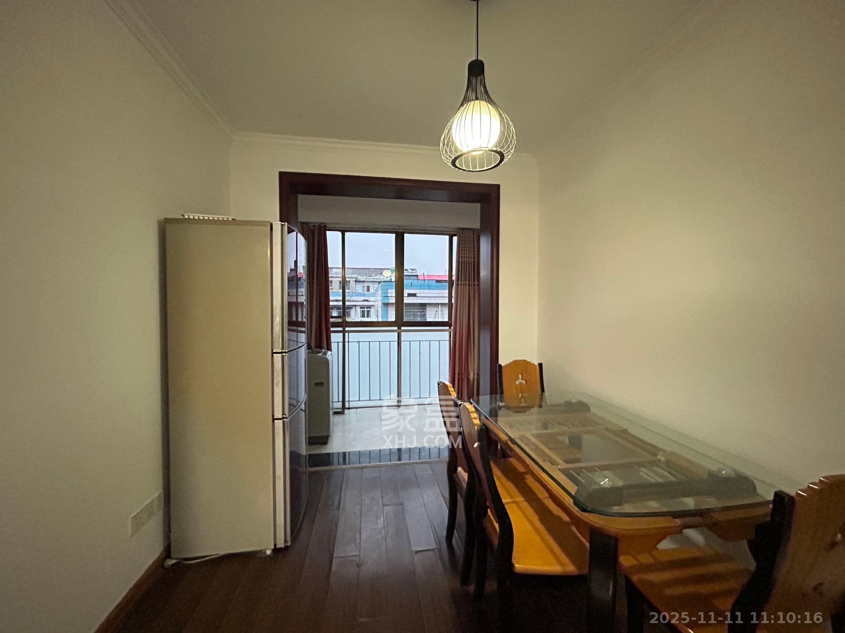 广厦新苑 4室2厅2卫 2500.0元/月 广厦新苑 4室2厅2卫 2500.0元/月室内图