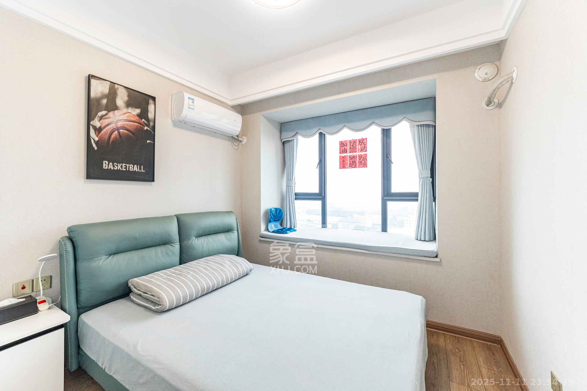 华远碧桂园海蓝城  4室2厅2卫    102.0万卧室