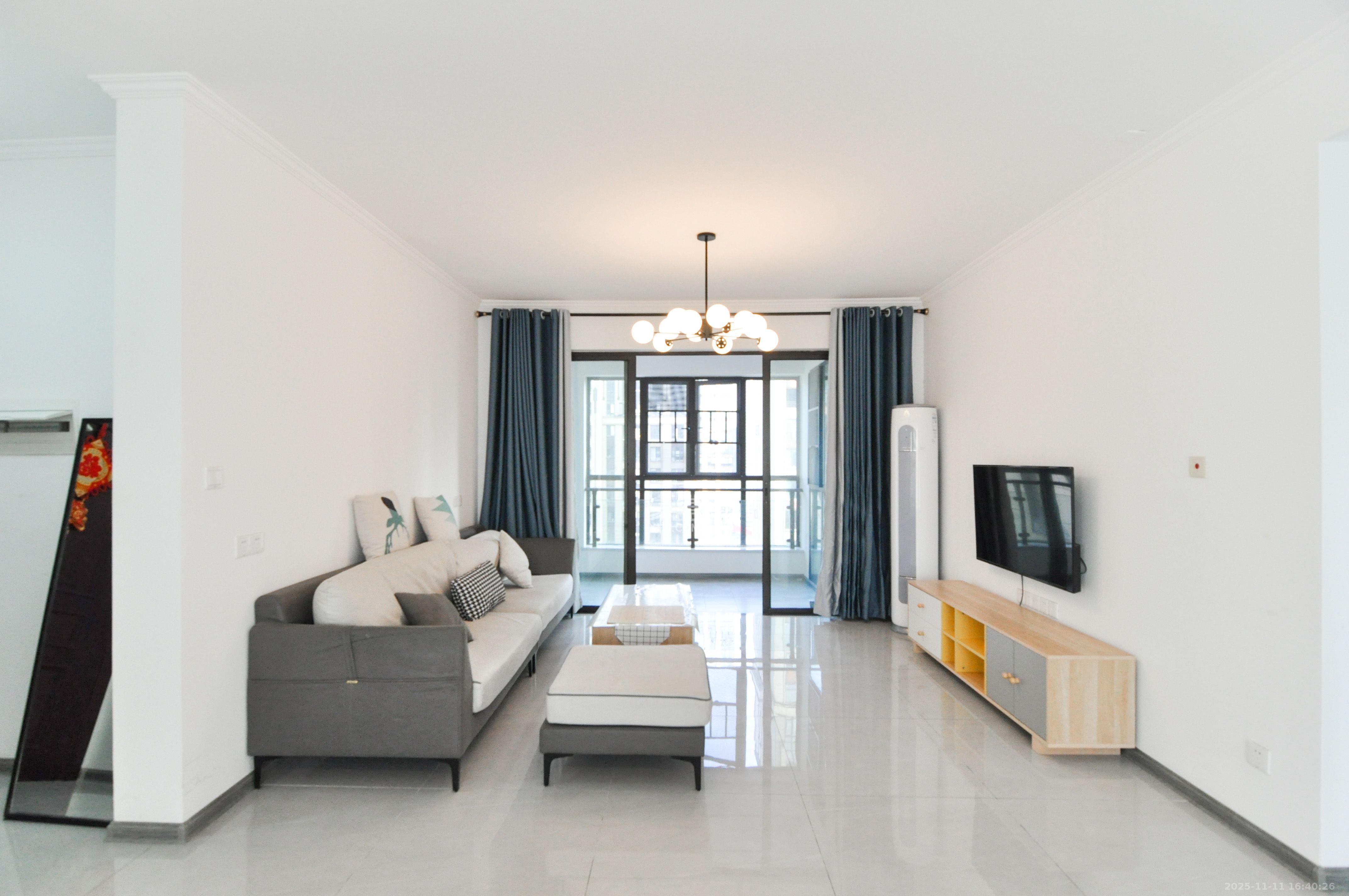 梅溪湖金茂悦(金悦雅苑) 4室2厅2卫 3500.0元/月 梅溪湖金茂悦(金悦雅苑) 4室2厅2卫 3500.0元/月室内图