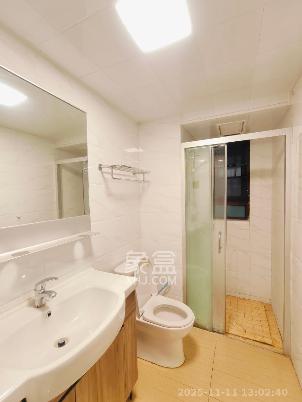 碧桂园星城首府  3室2厅2卫    2500.0元/月室内图