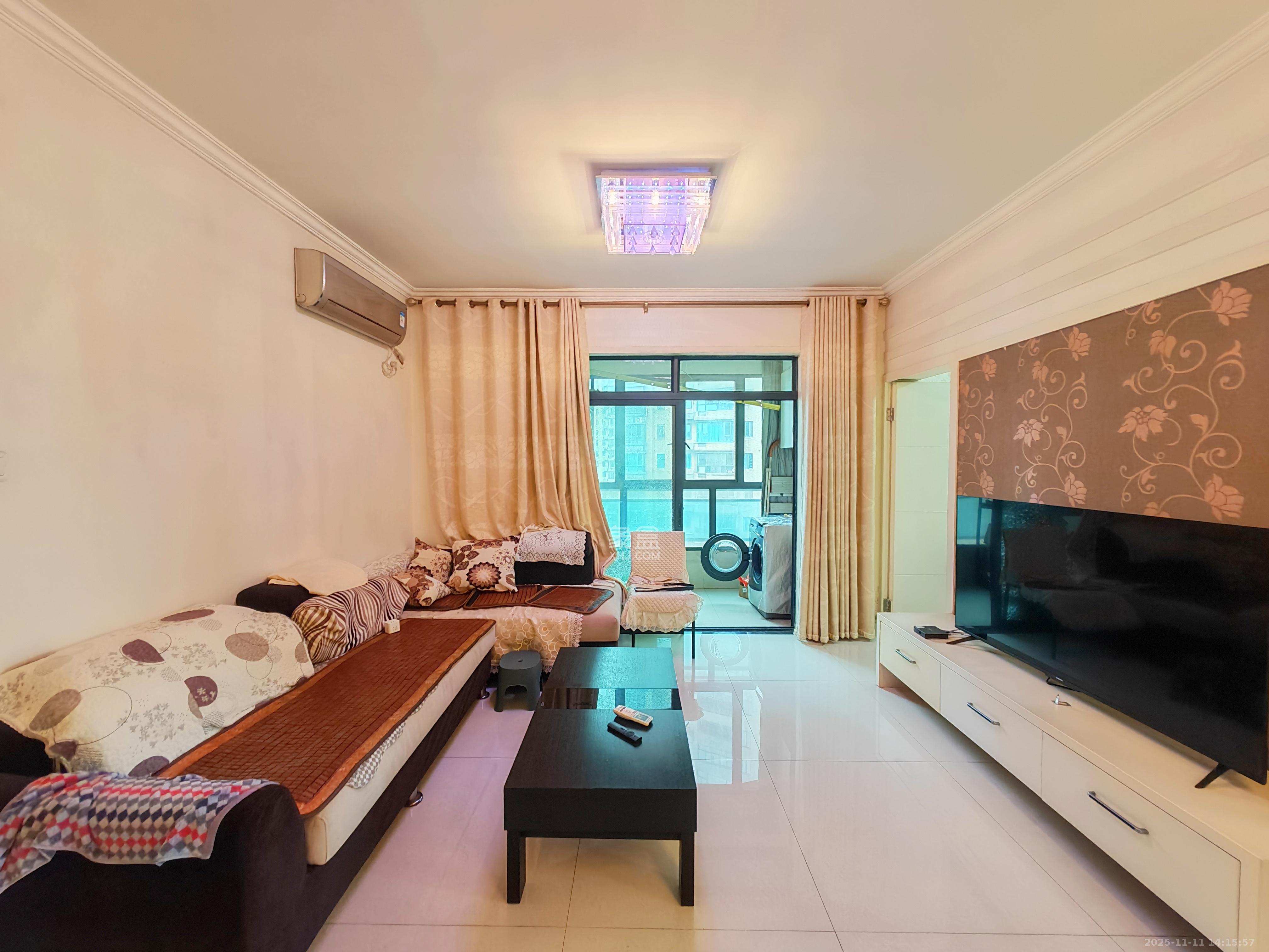 湘府9号  2室1厅1卫    1800.0元/月