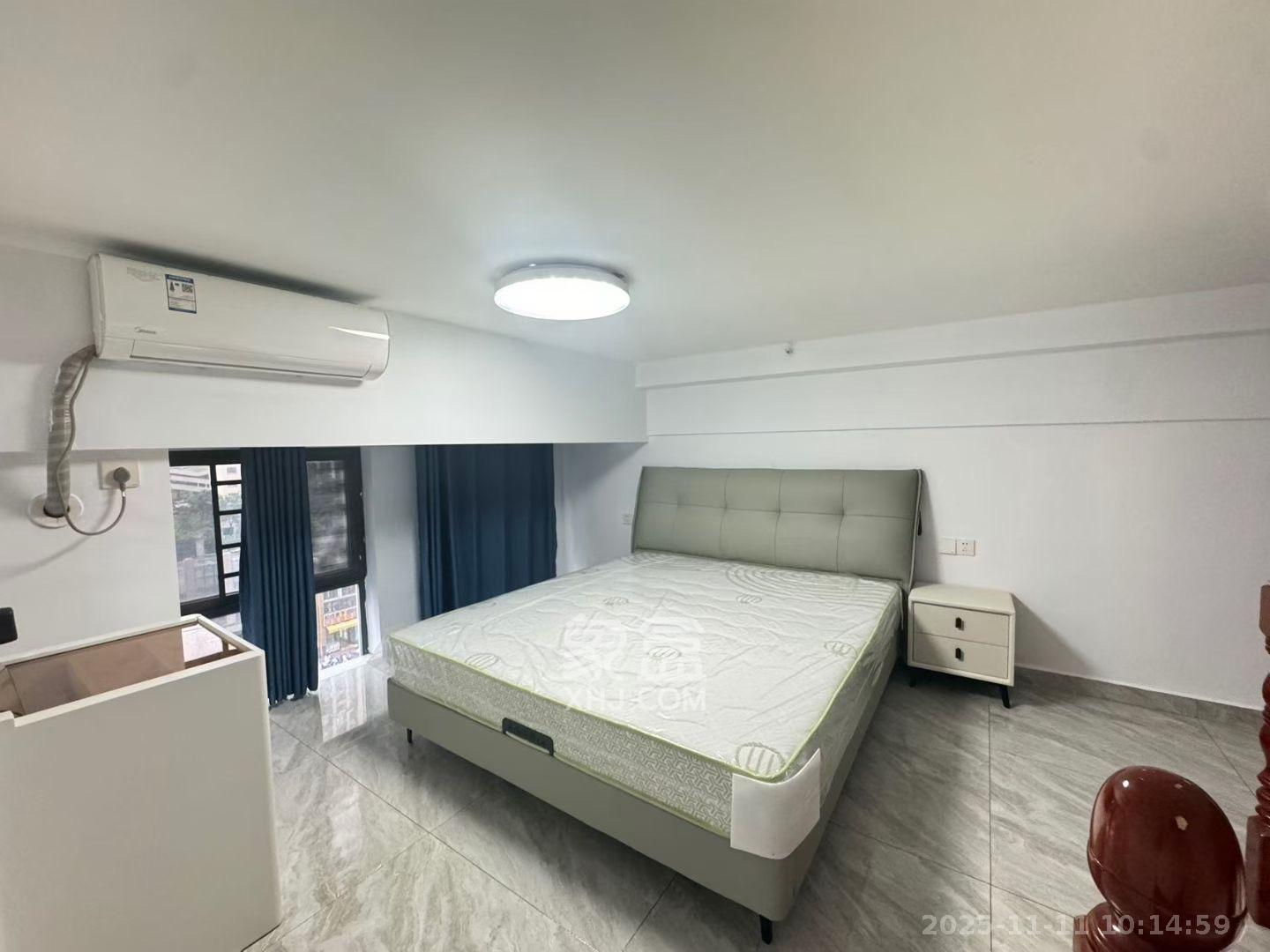 华润置地广场二期 2室1厅1卫 1600.0元/月 华润置地广场二期 2室1厅1卫 1600.0元/月室内图