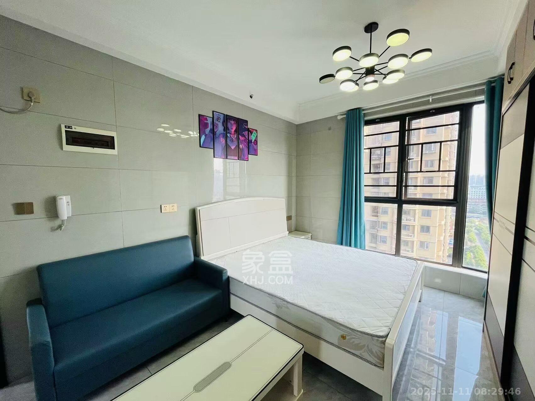 嘉雨兴园  1室1厅1卫    1800.0元/月室内图