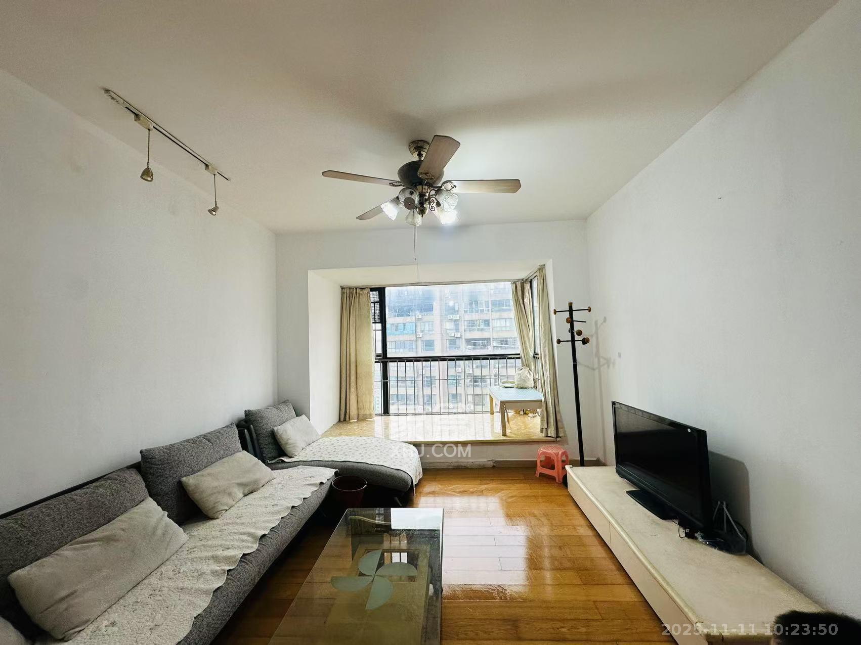 盛世美居荷园 3室2厅2卫 3000.0元/月 盛世美居荷园 3室2厅2卫 3000.0元/月室内图