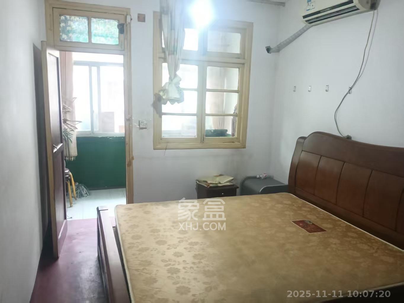 楚湘街一条巷散盘 2室1厅1卫 1400.0元/月 楚湘街一条巷散盘 2室1厅1卫 1400.0元/月室内图