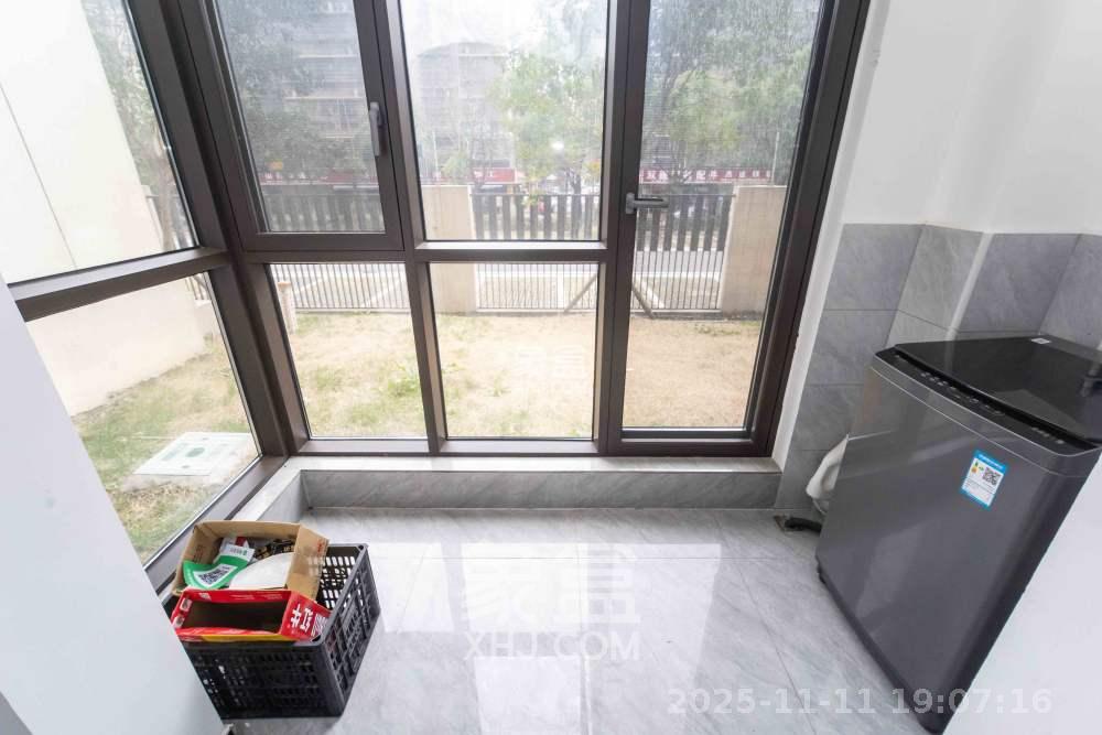 德奥悦东方  4室2厅2卫    4000.0元/月室内图