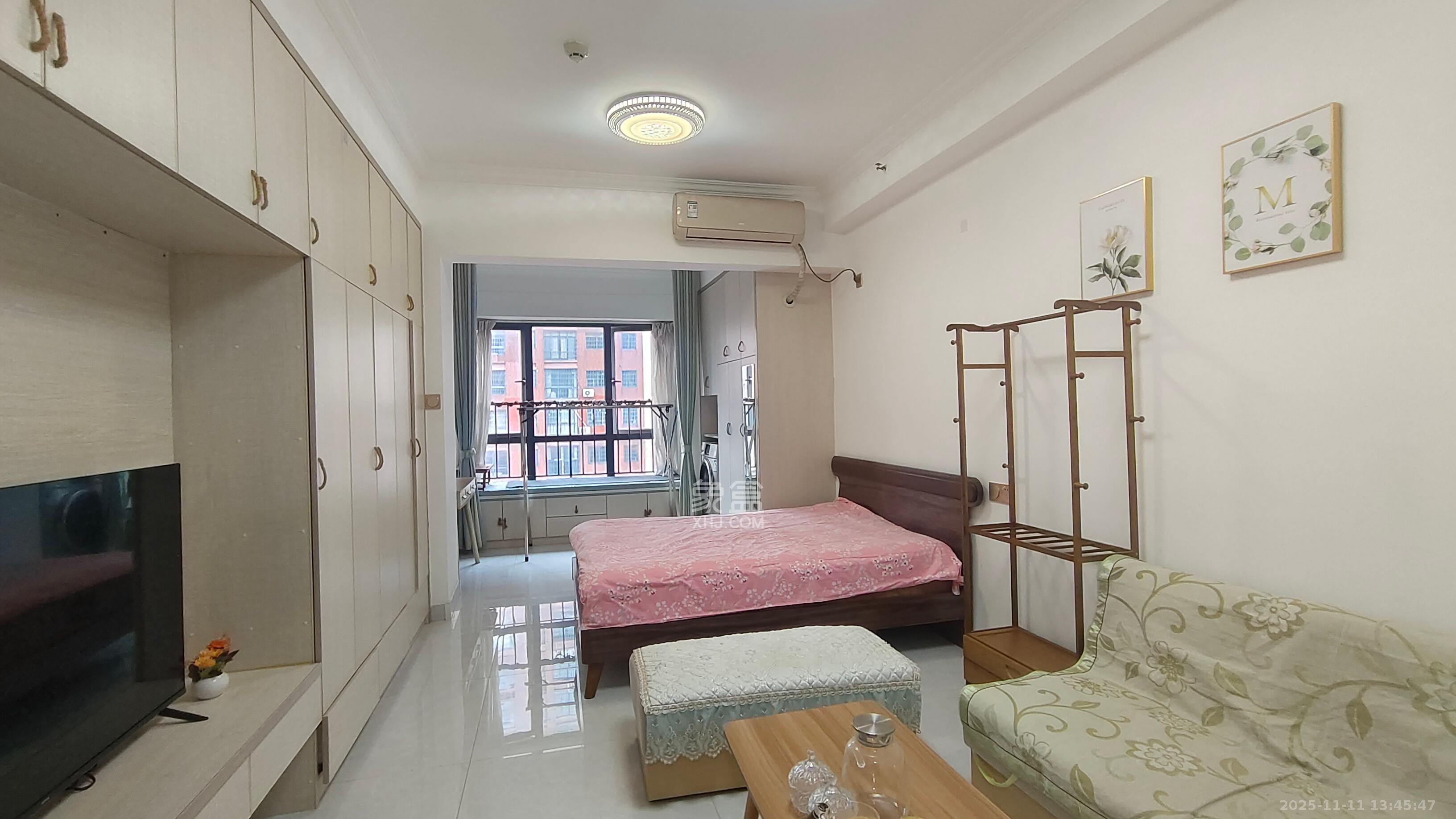 海德公园 1室1厅1卫 1300.0元/月 海德公园 1室1厅1卫 1300.0元/月室内图