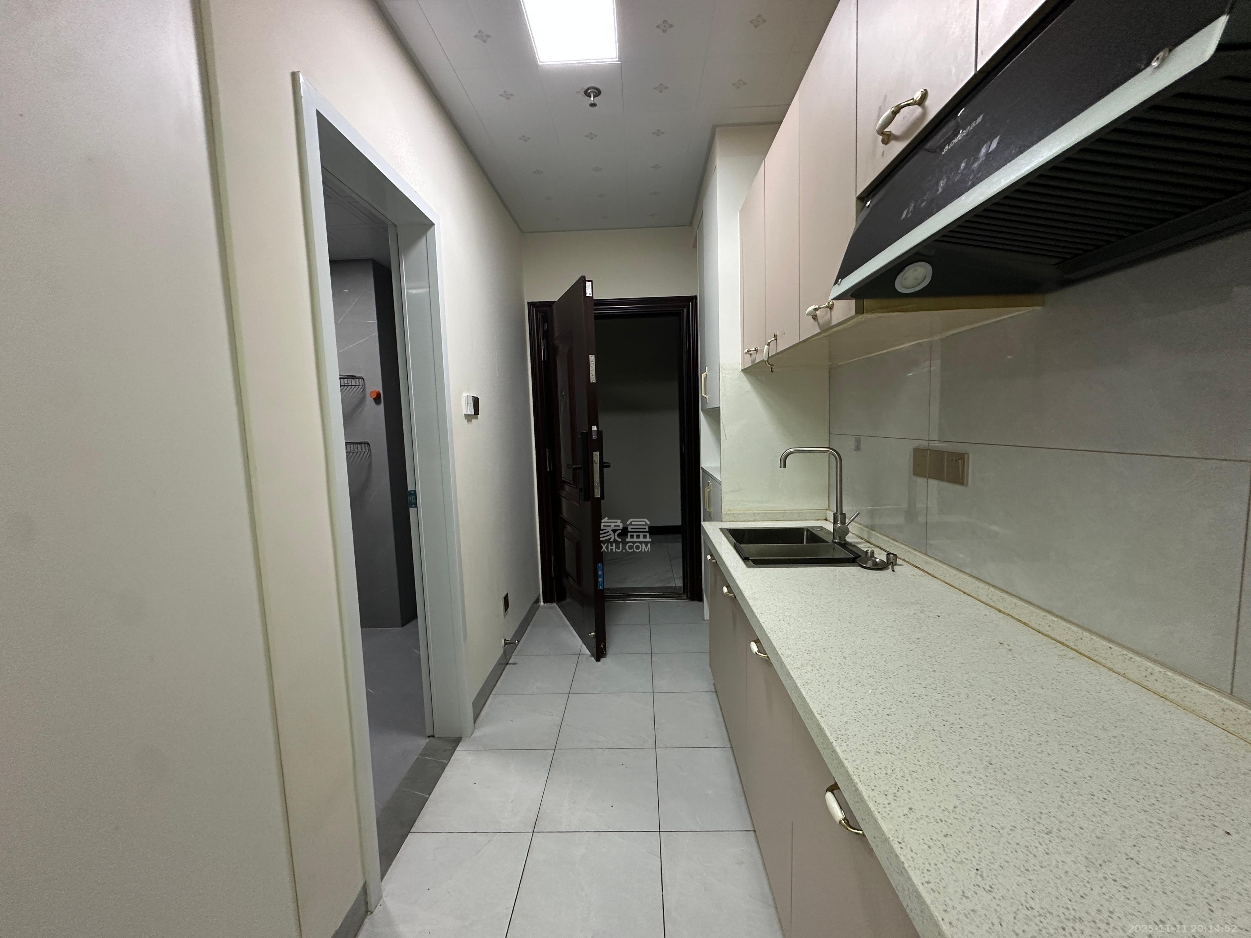 润和国际广场  1室0厅0卫    2000.0元/月室内图