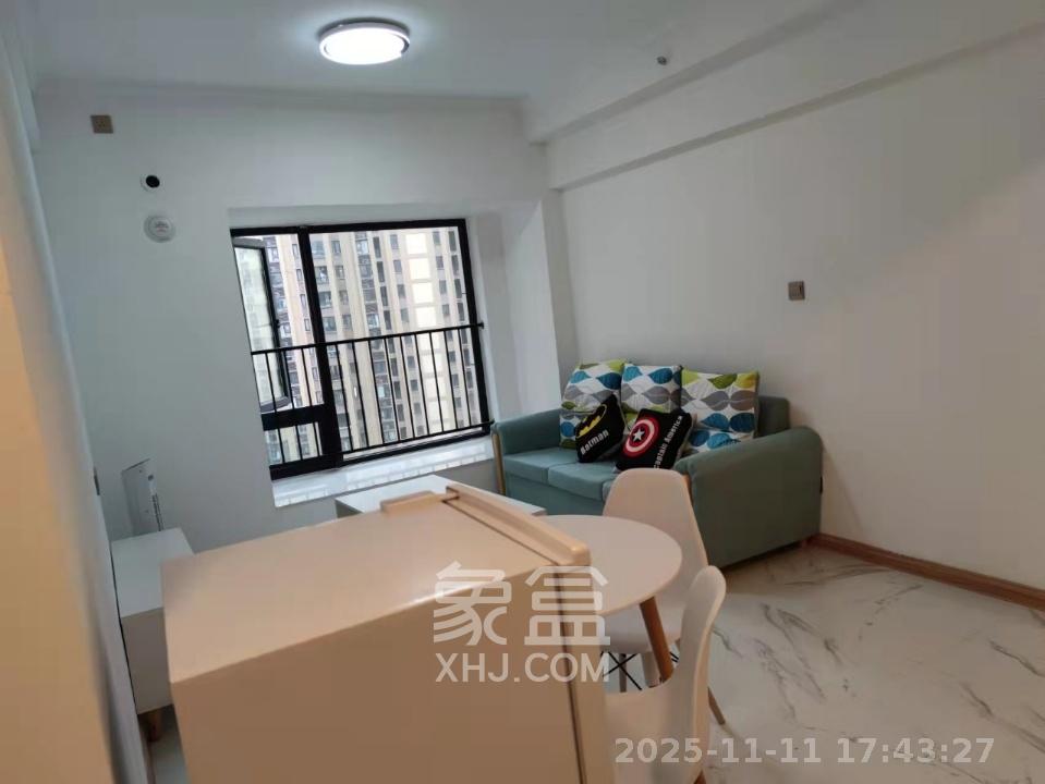 碧桂园城市之光  1室1厅1卫    2100.0元/月室内图