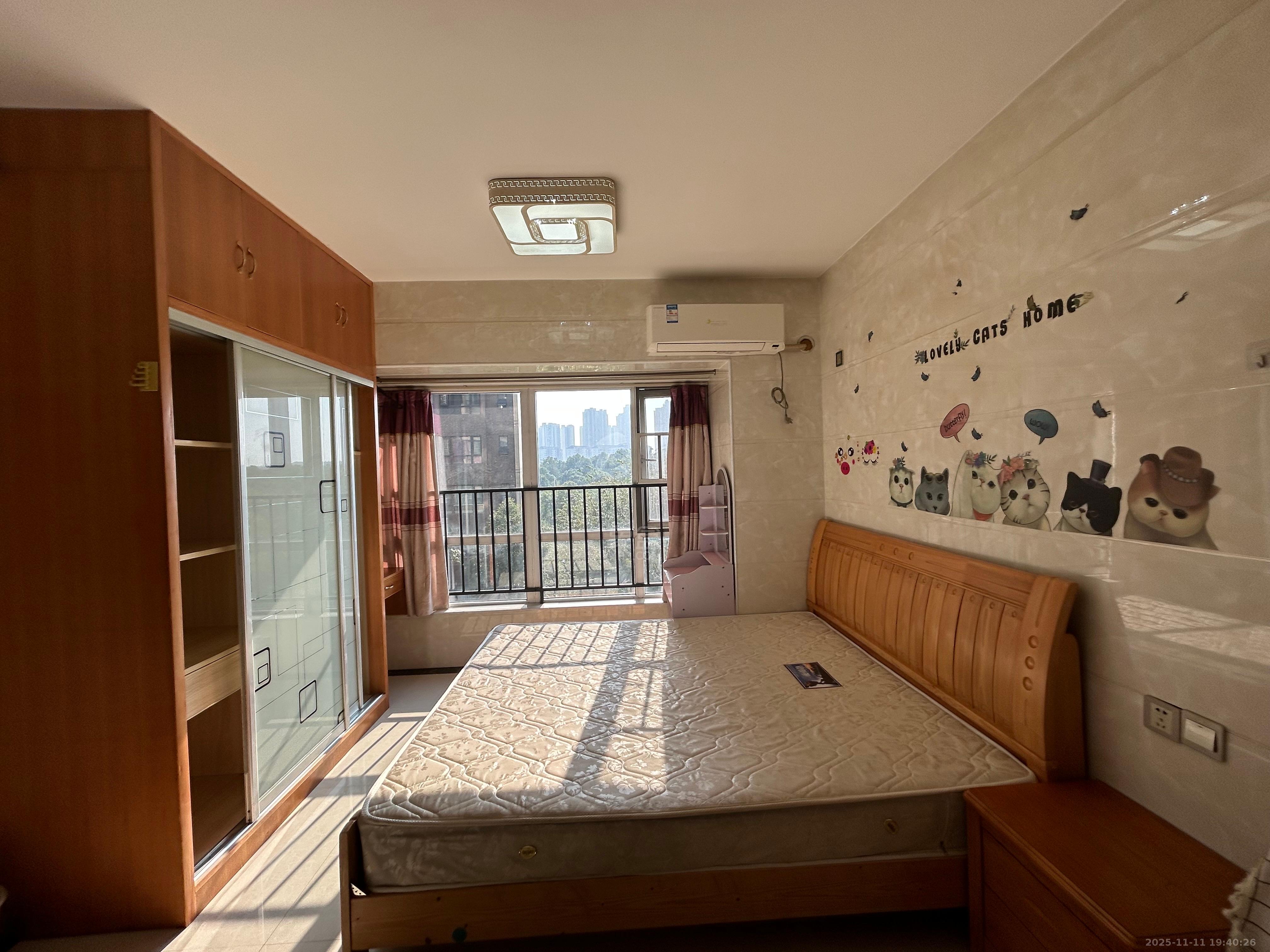 美的城三期 1室1厅1卫 1100.0元/月 美的城三期 1室1厅1卫 1100.0元/月室内图