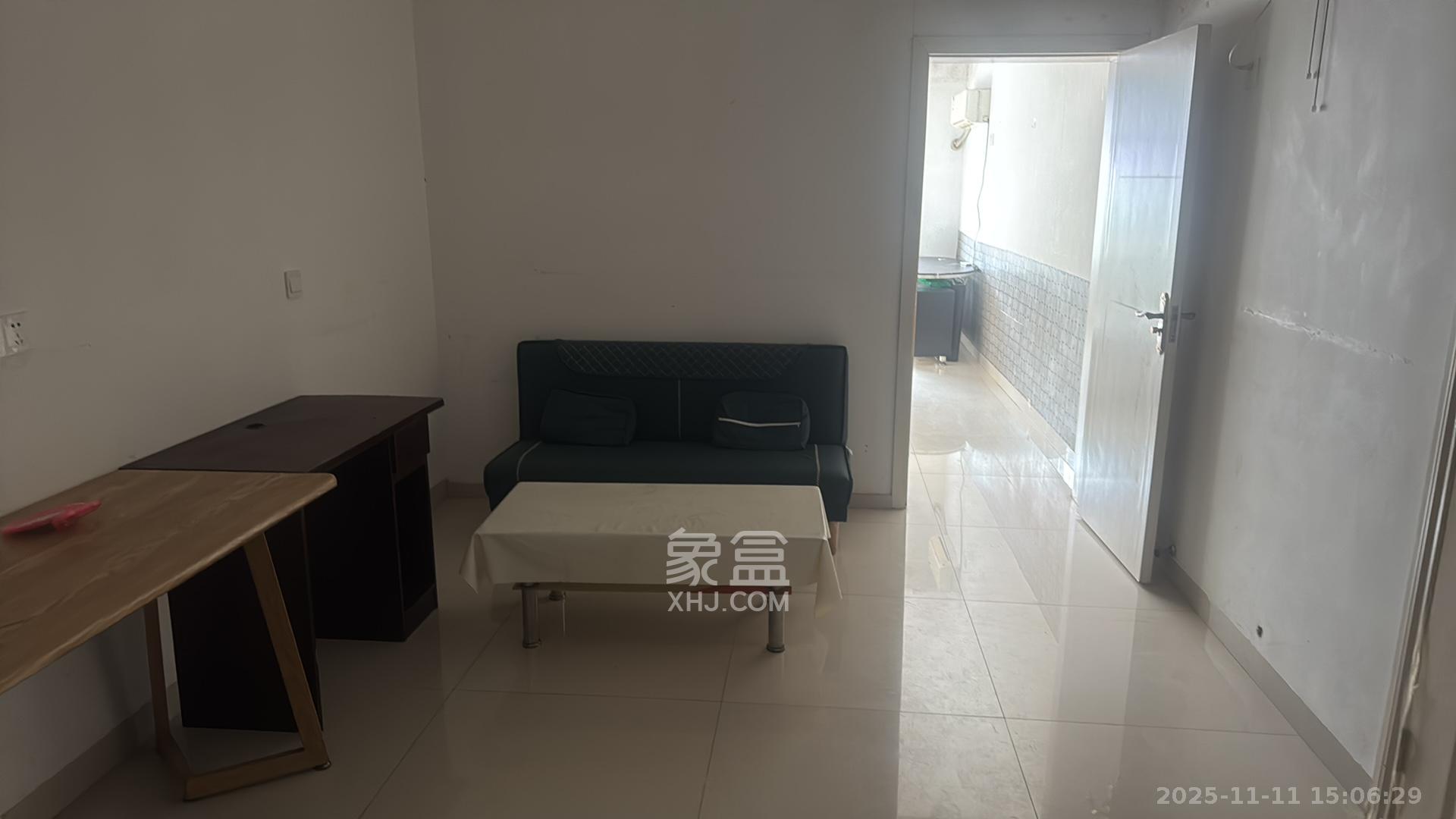 湘仪家园  1室1厅1卫    1000.0元/月