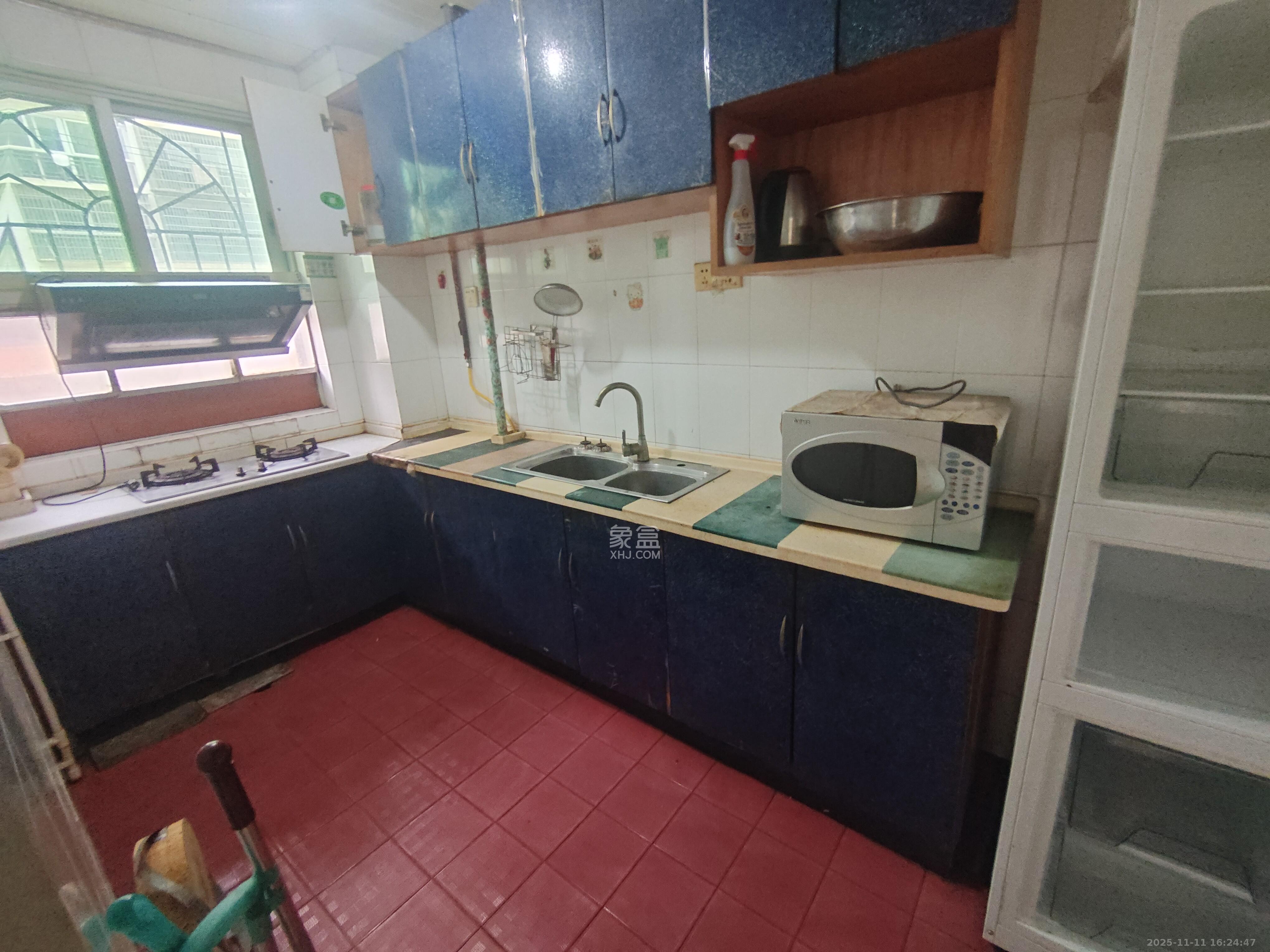 广福园  3室2厅1卫    1800.0元/月室内图