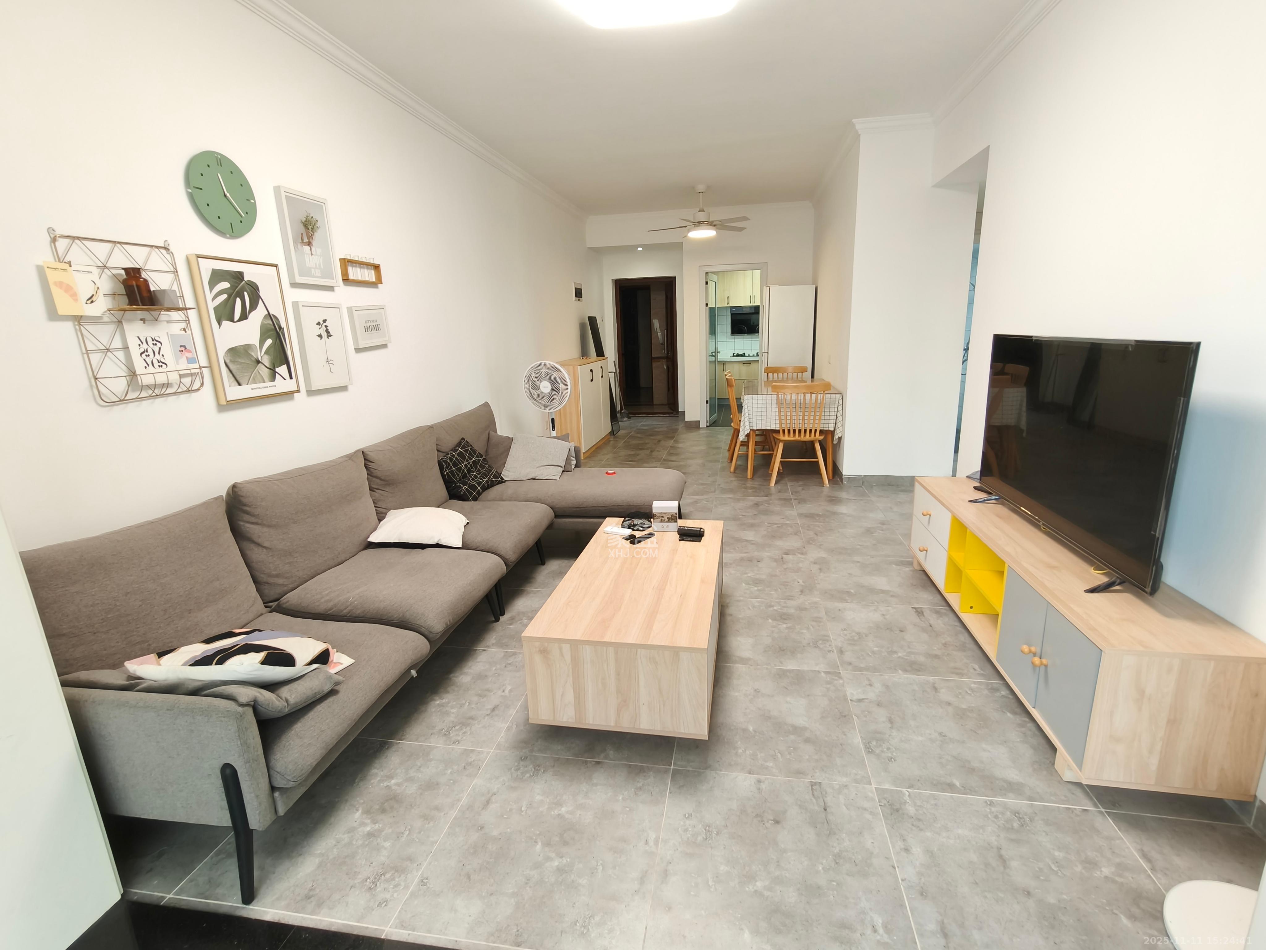 上园商住小区  3室2厅1卫    3200.0元/月