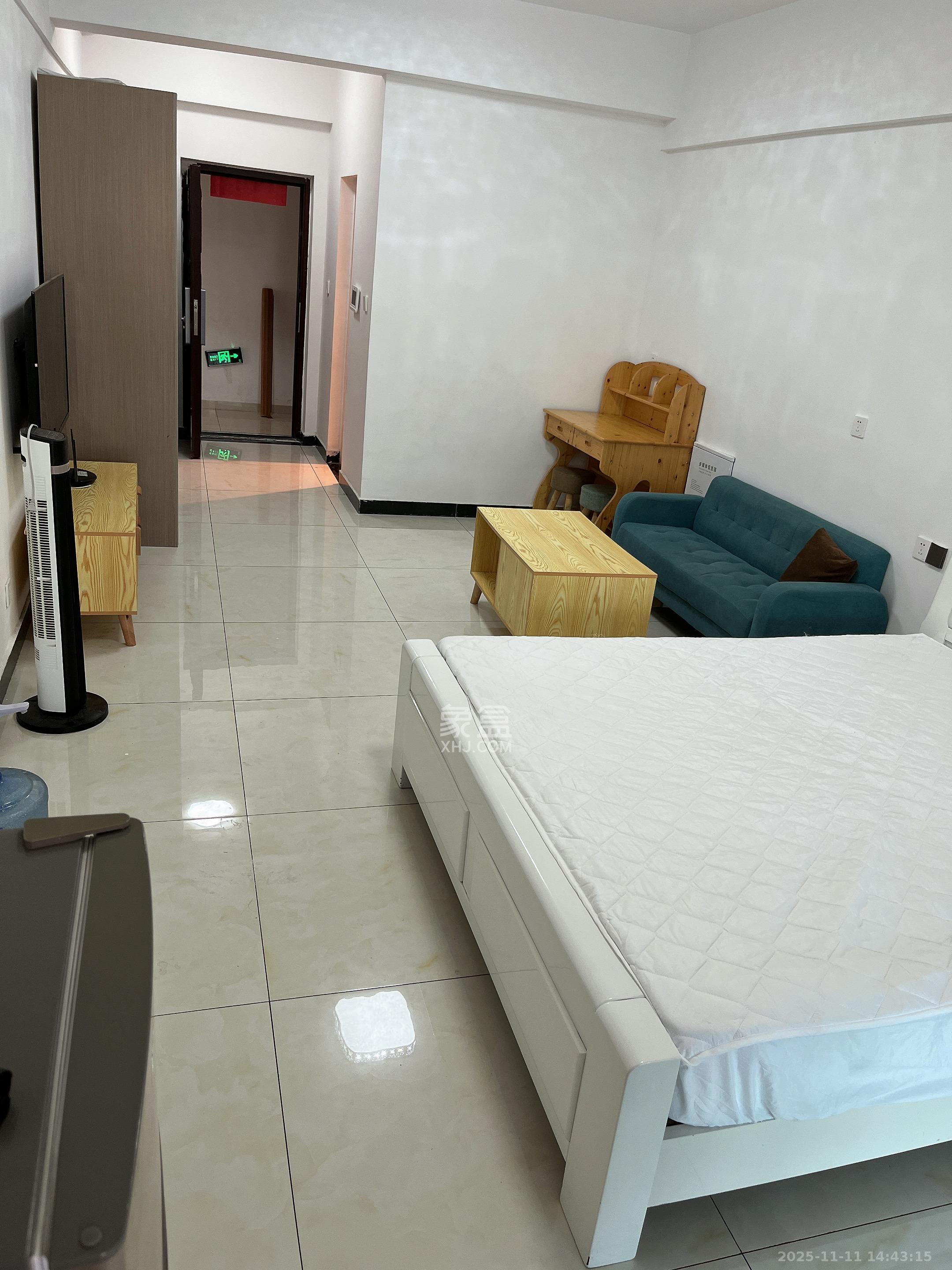 明发国际城  1室1厅1卫    1200.0元/月室内图