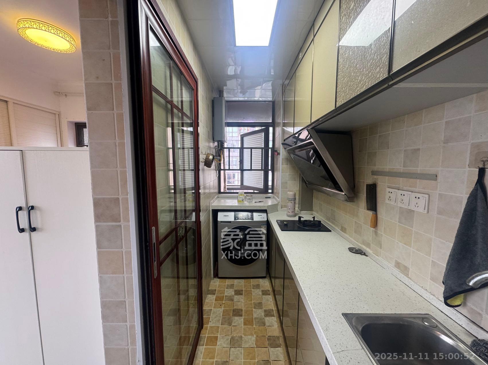 V领寓（岭南家园）  1室1厅1卫    1500.0元/月室内图