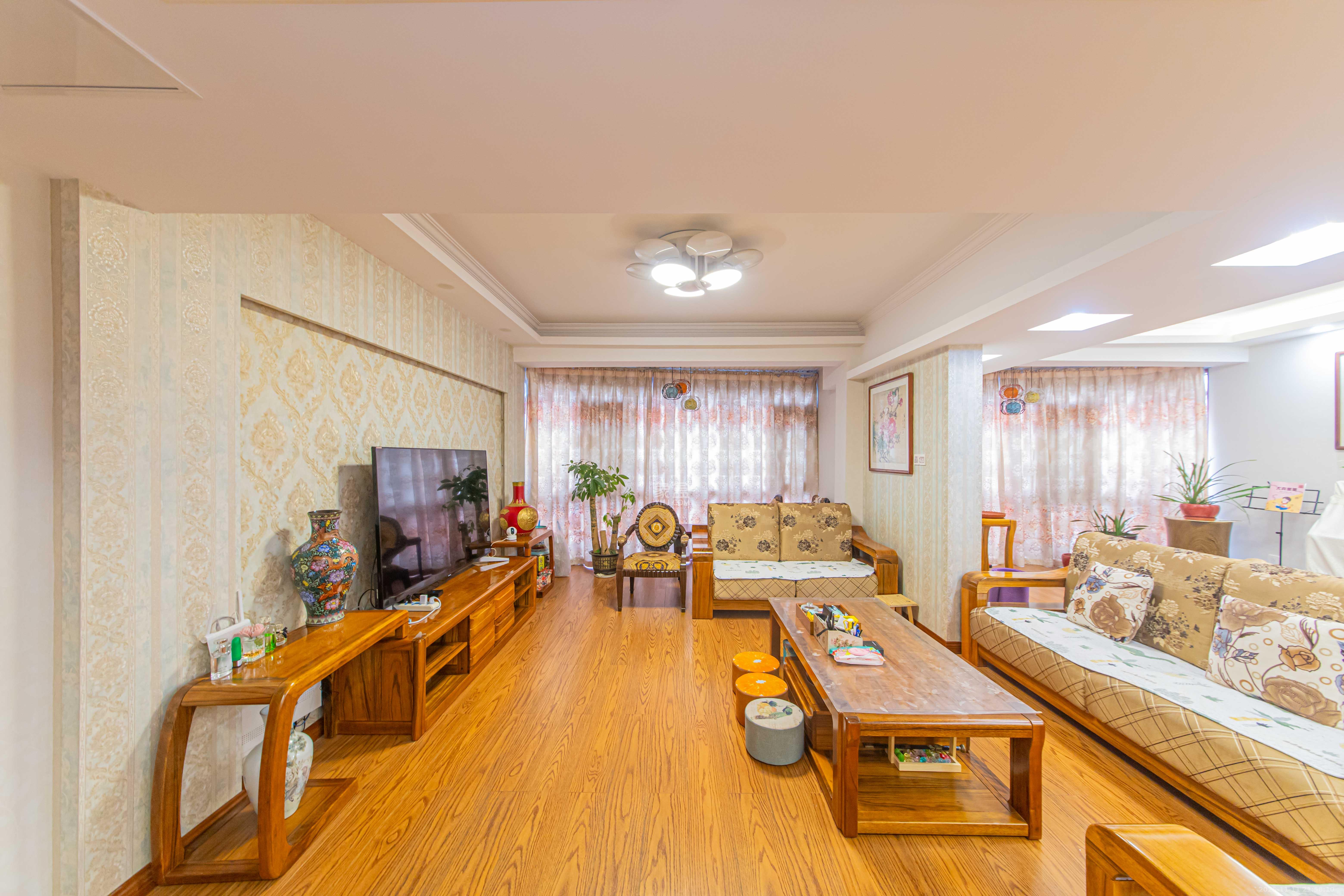 现代雅境园  2室2厅1卫    130.0万