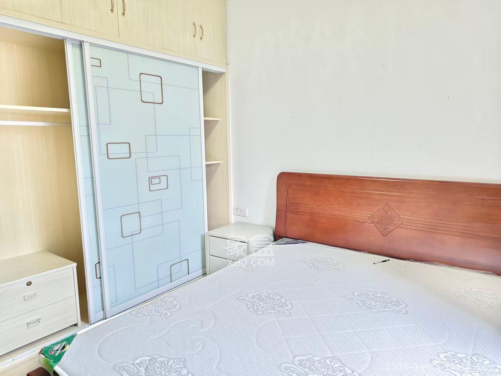 洋湖和园(福联嘉苑) 2室1厅1卫 1700.0元/月 洋湖和园(福联嘉苑) 2室1厅1卫 1700.0元/月室内图