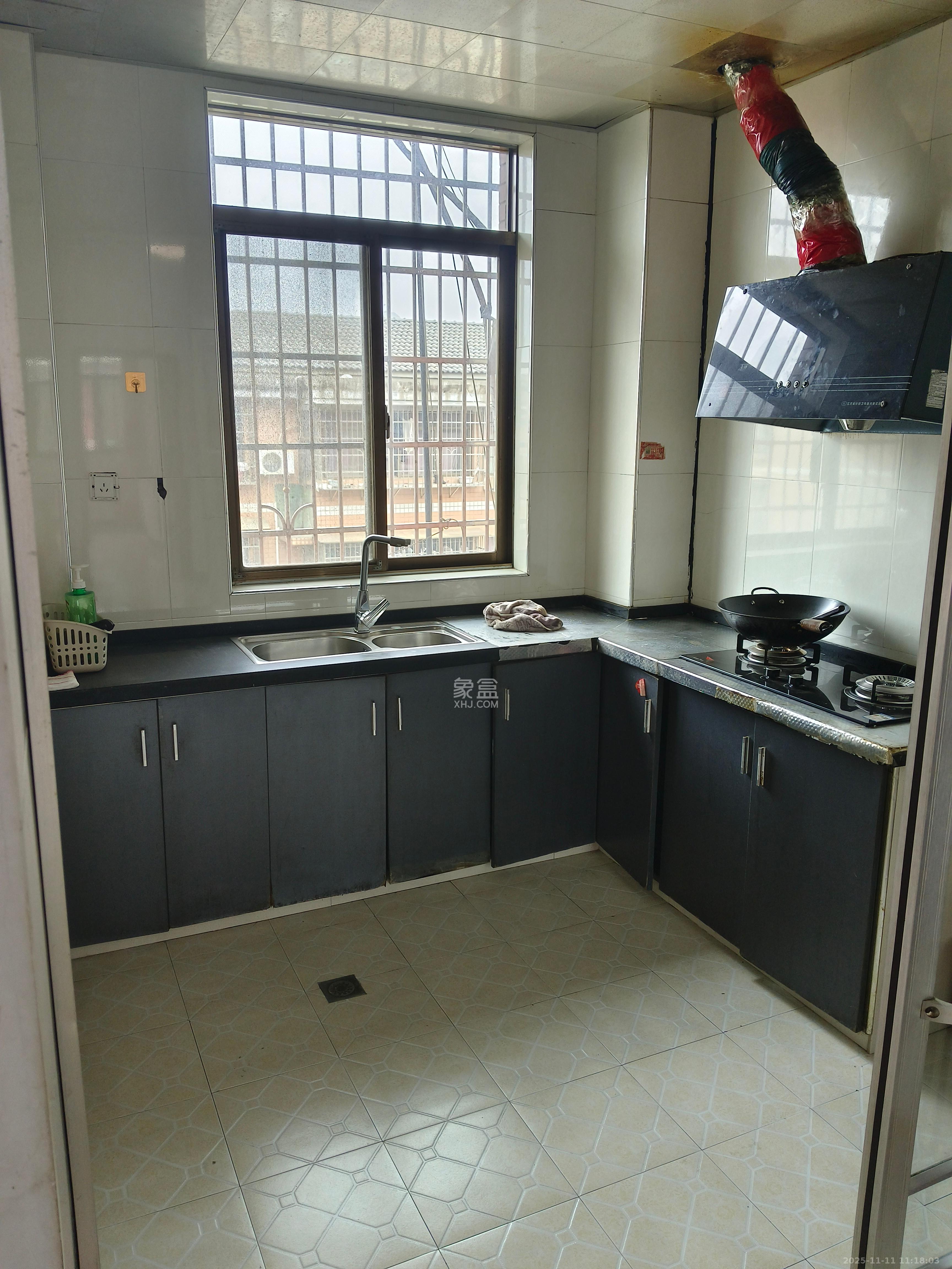 月湖安置小区（马栏山小区）  1室0厅0卫    1400.0元/月室内图