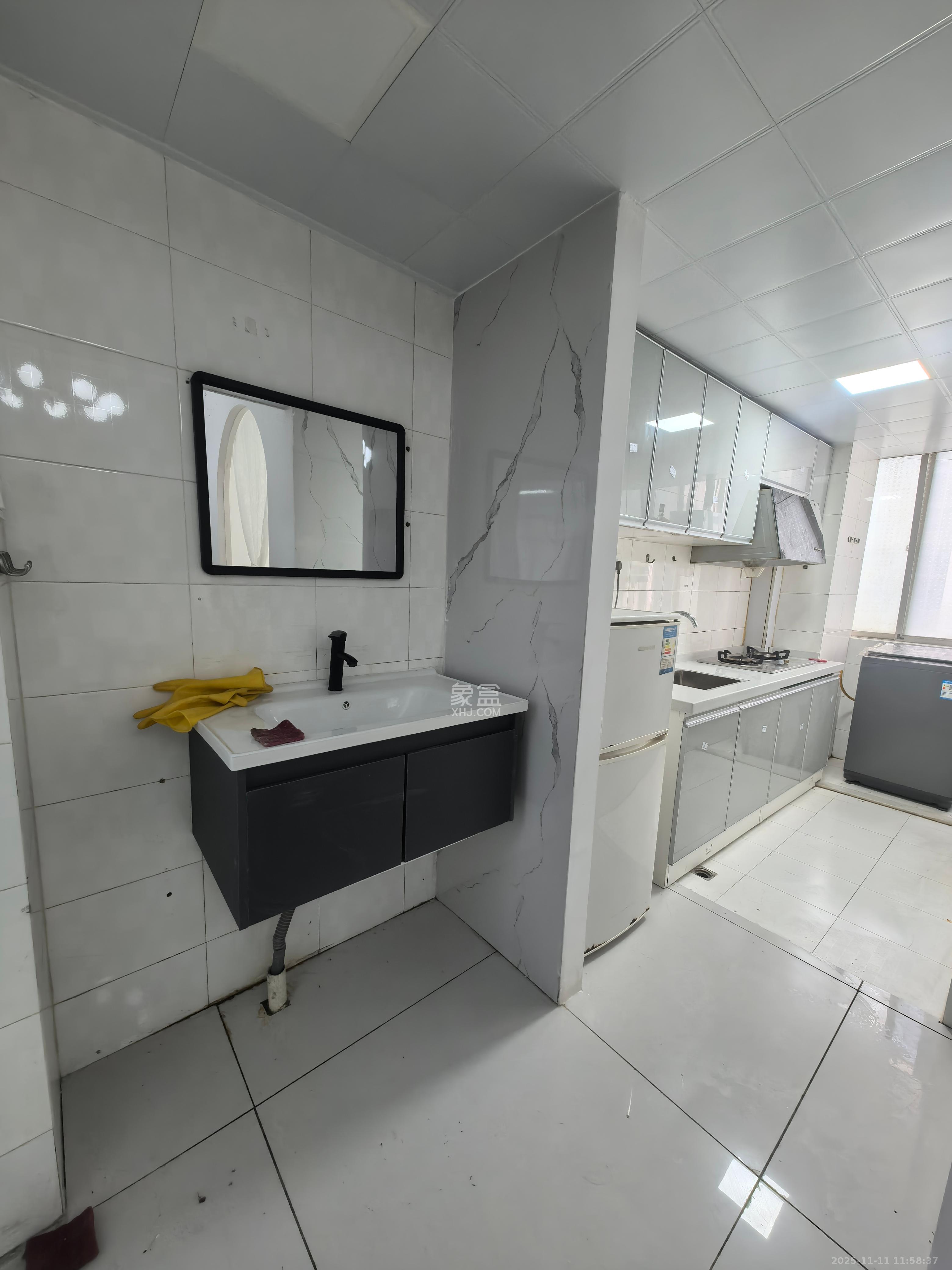 颐美会现代城  1室0厅0卫    2200.0元/月室内图