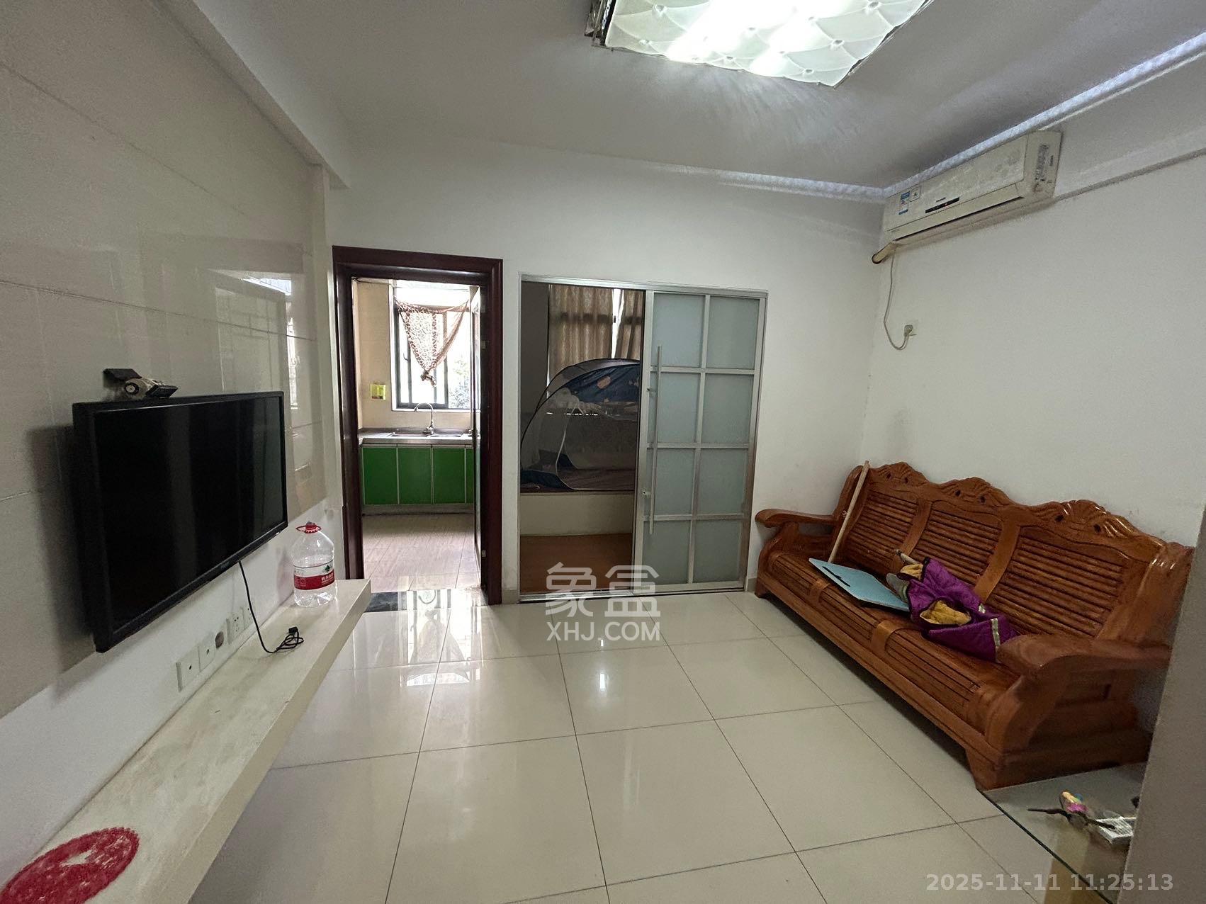 钱隆学府一、二期 2室1厅1卫 1500.0元/月 钱隆学府一、二期 2室1厅1卫 1500.0元/月室内图