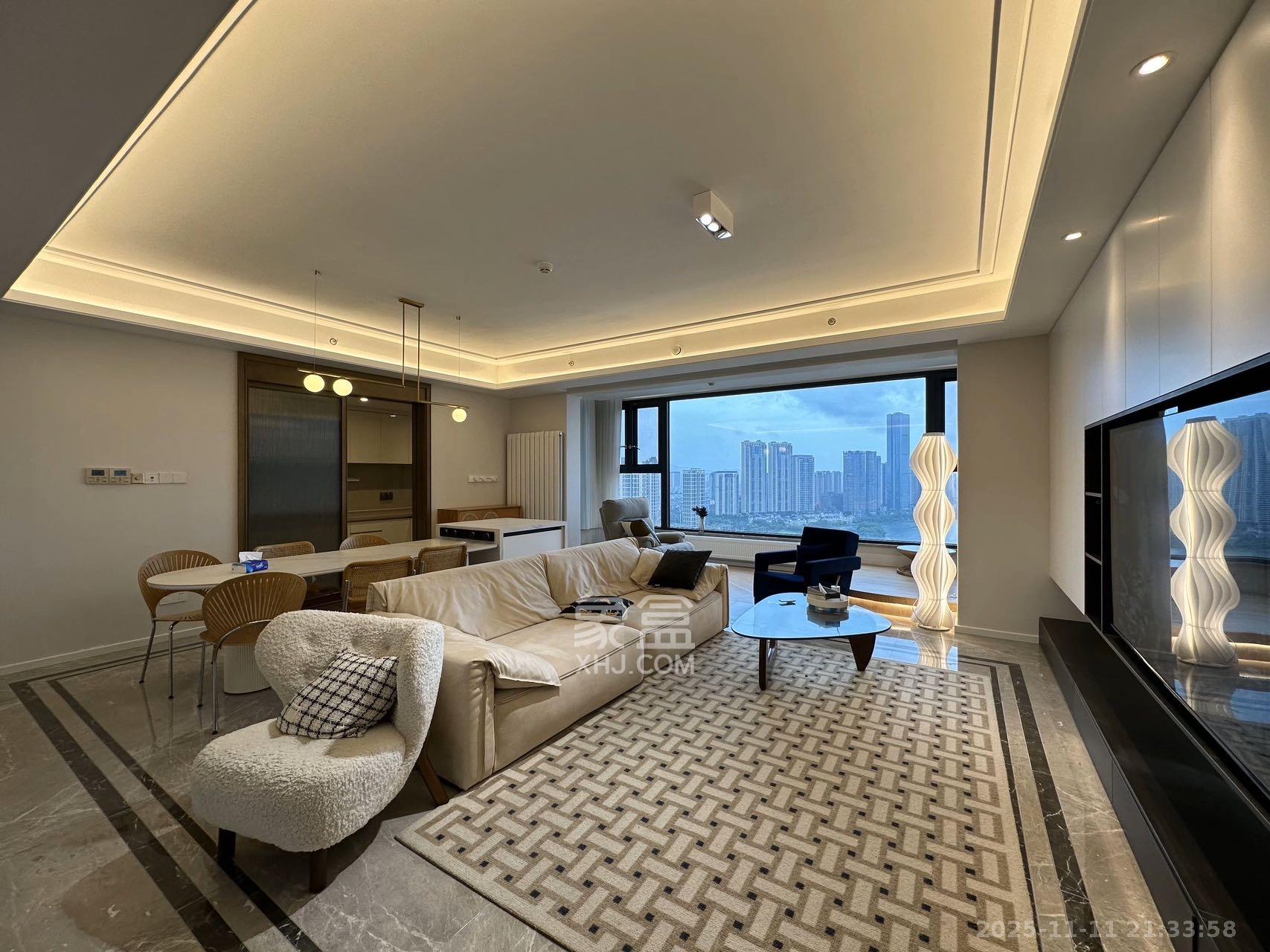 梅溪湖金茂湾 4室2厅3卫 13000.0元/月 梅溪湖金茂湾 4室2厅3卫 13000.0元/月室内图