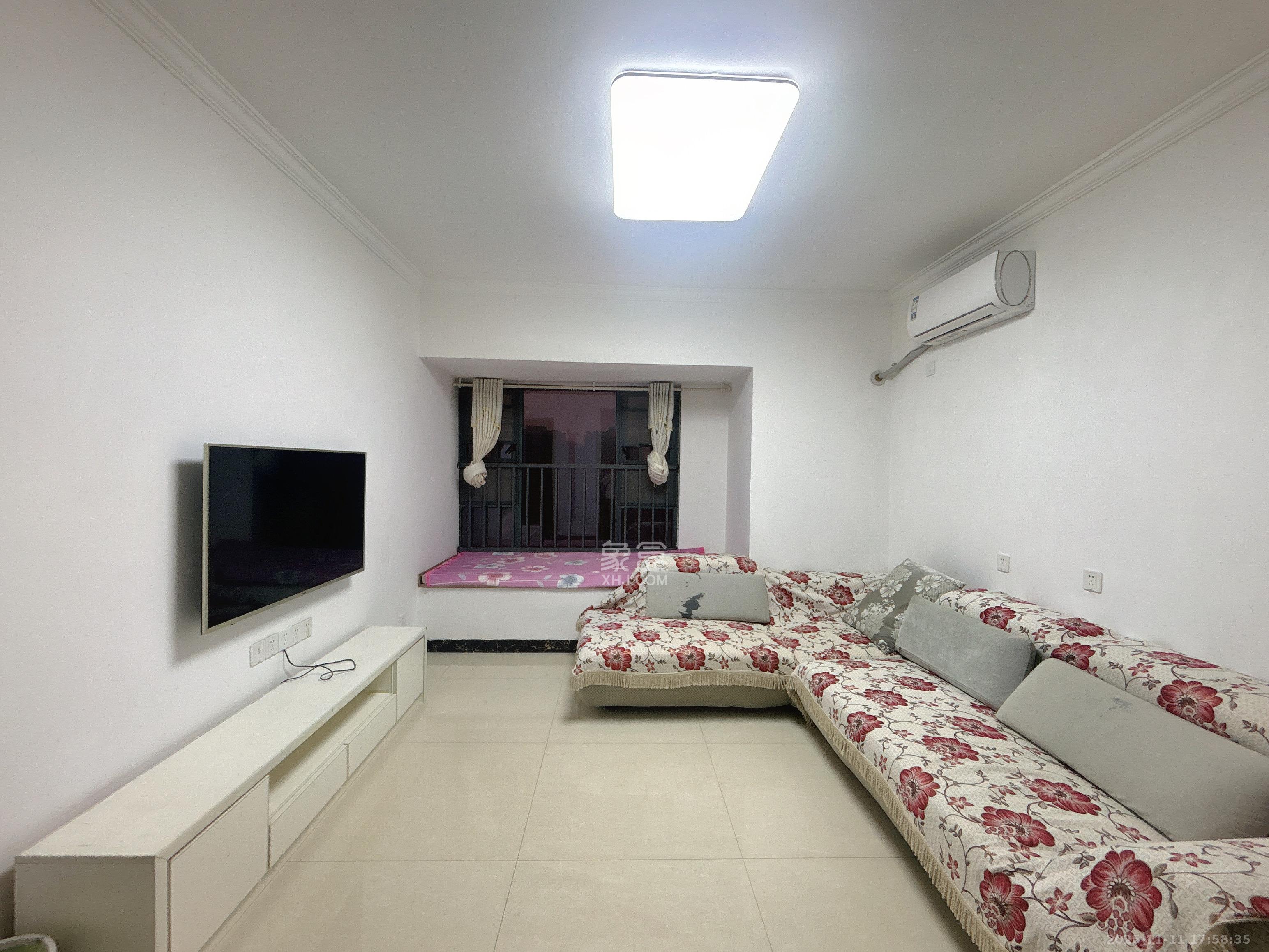 荣盛花语馨苑 3室1厅1卫 2400.0元/月 荣盛花语馨苑 3室1厅1卫 2400.0元/月室内图