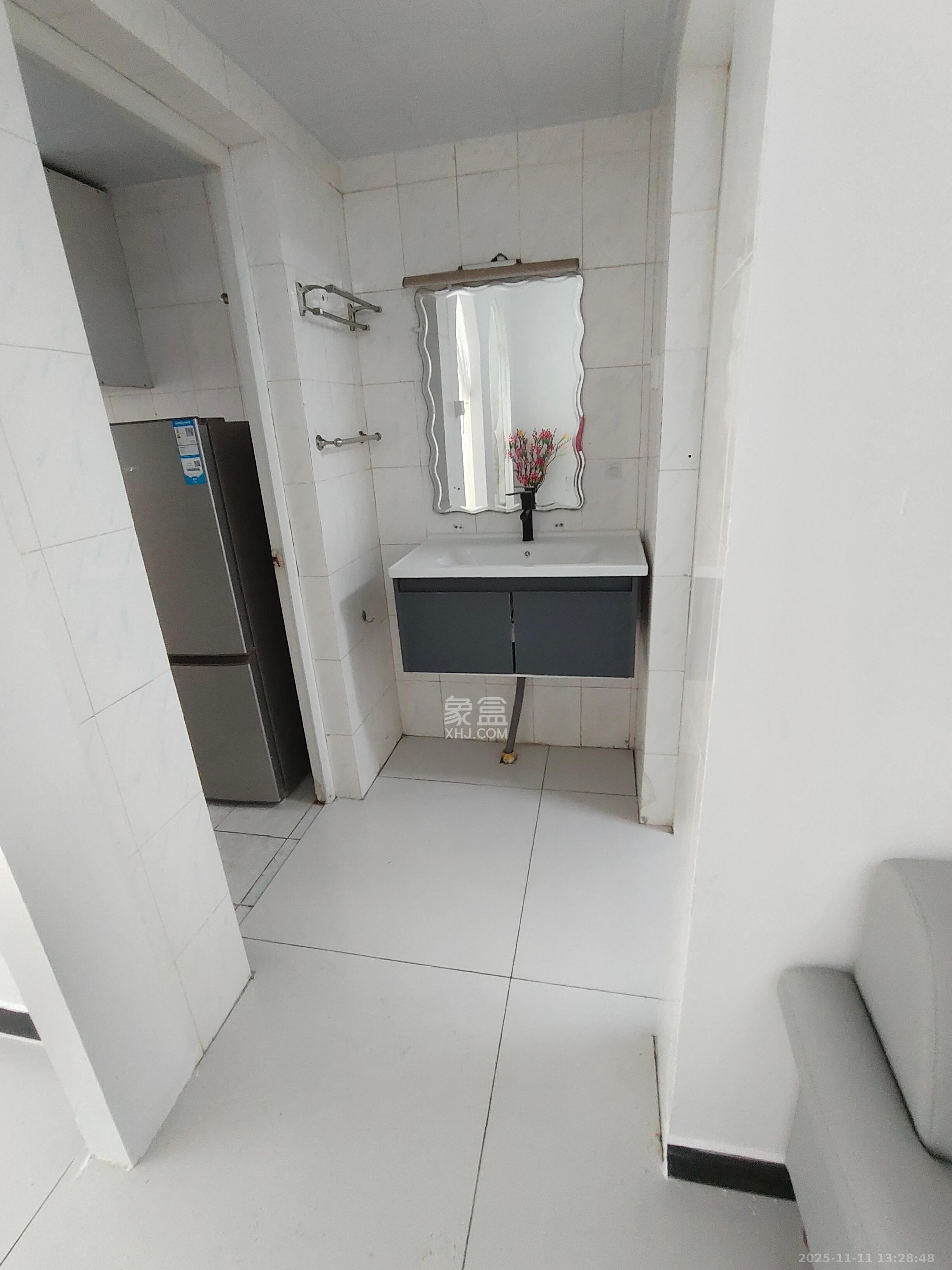 颐美会现代城  1室1厅1卫    2200.0元/月室内图