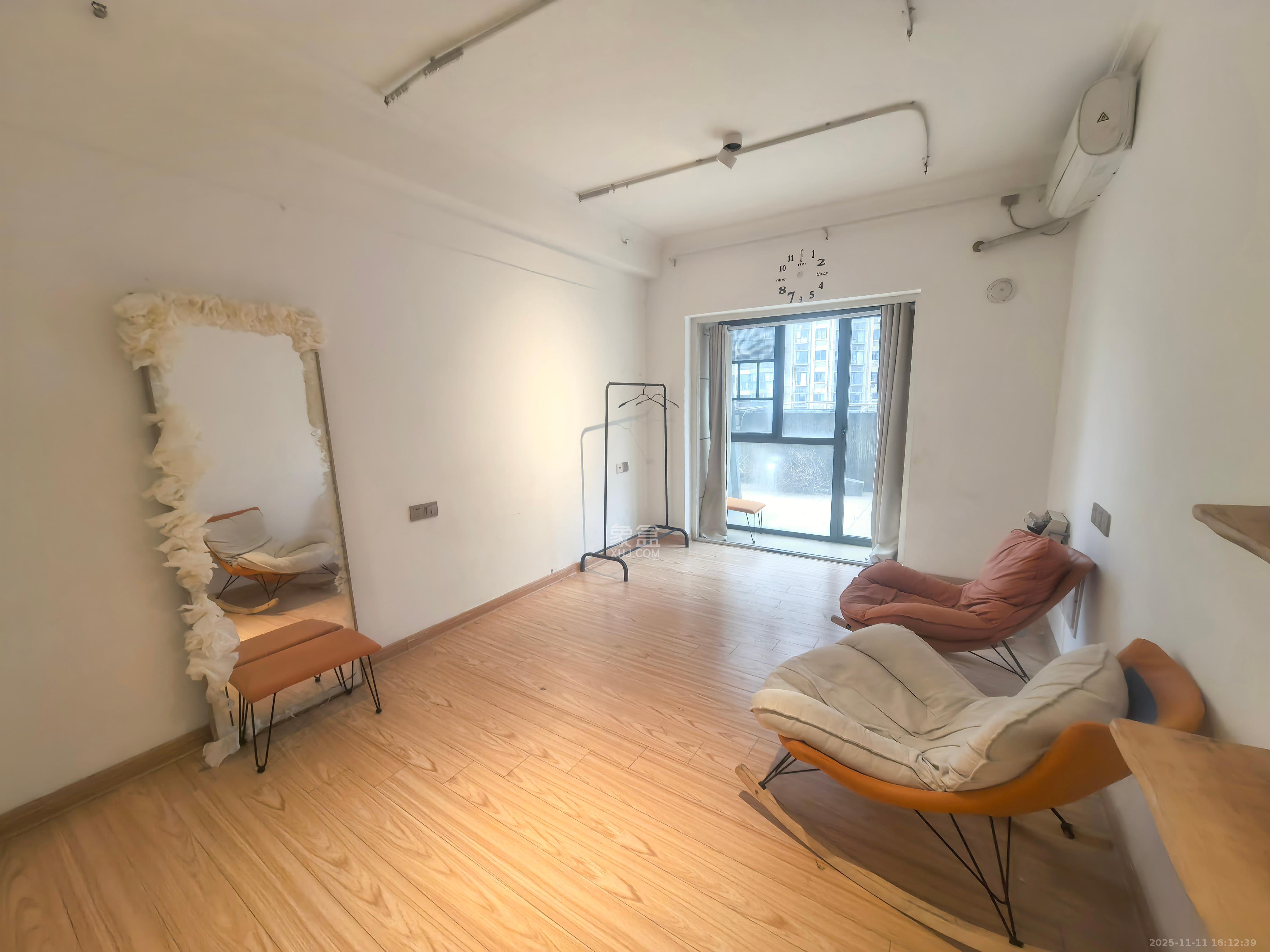 碧桂园城市之光  1室0厅0卫    1500.0元/月室内图