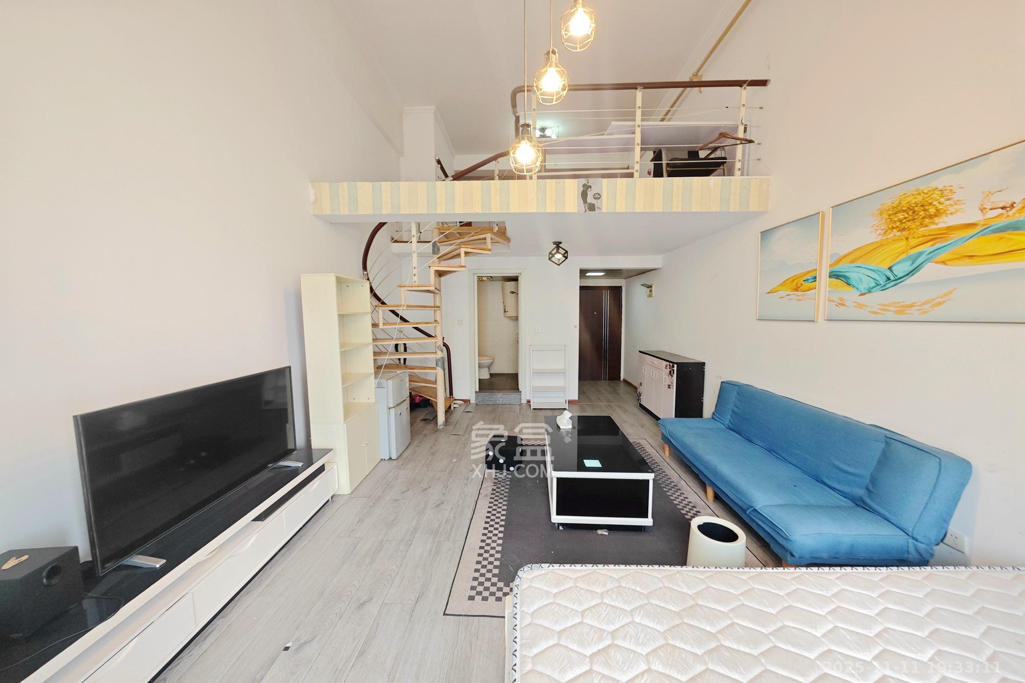 格蓝康都 1室1厅1卫 36.8万 格蓝康都 1室1厅1卫 36.8万客厅