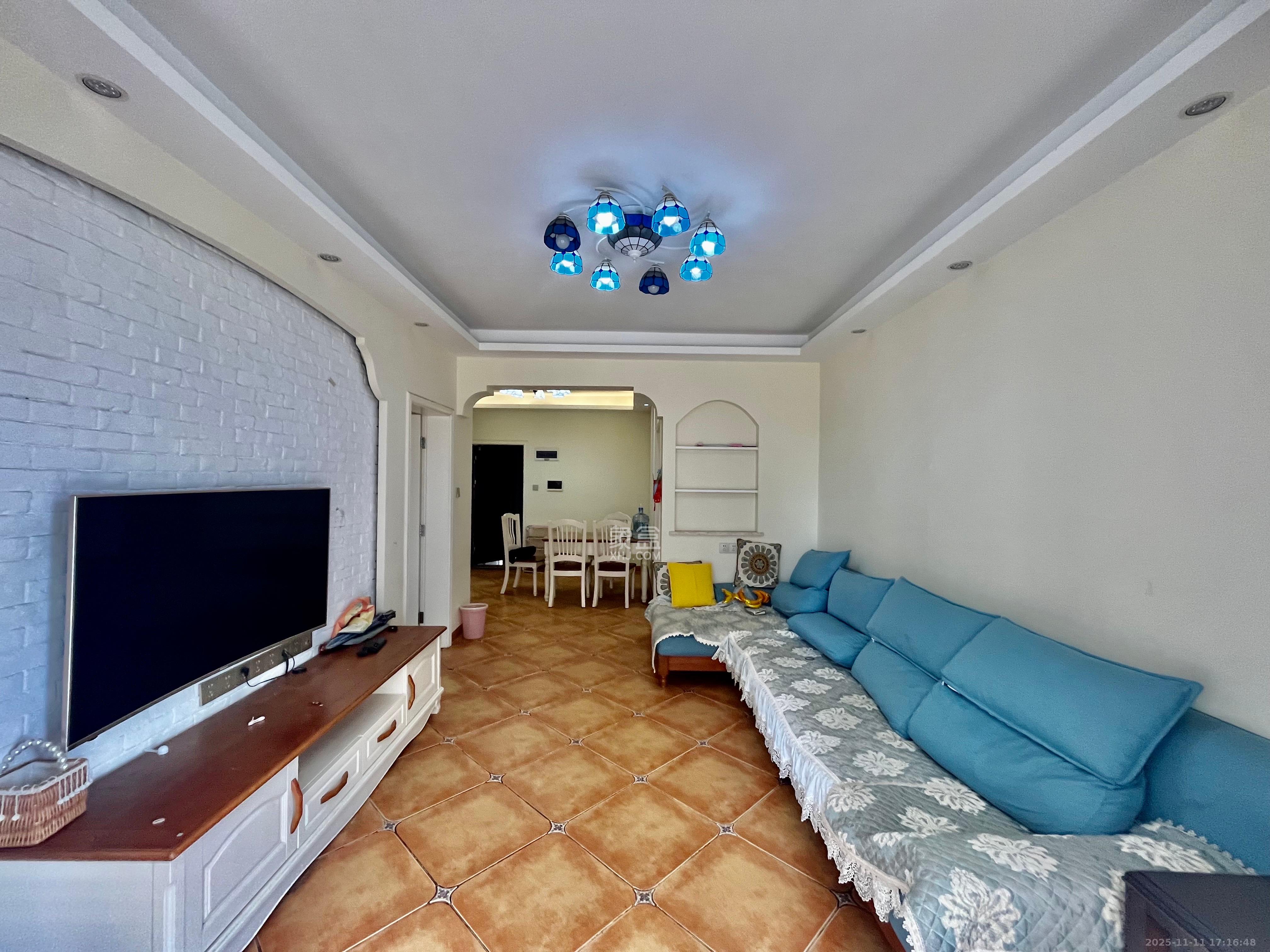 盛世耀凯  2室2厅1卫    2400.0元/月室内图