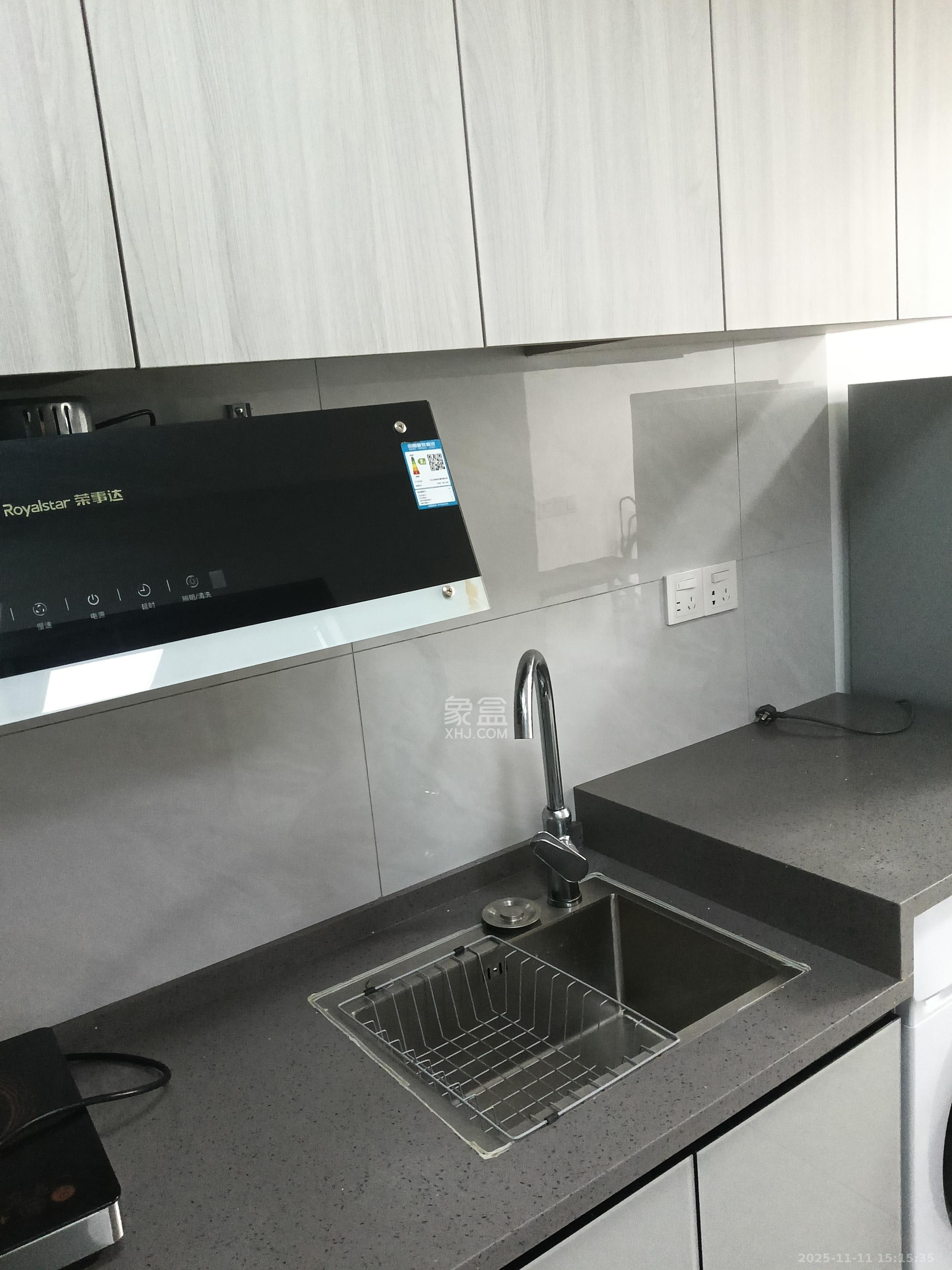 保利香槟国际  1室0厅0卫    1100.0元/月室内图