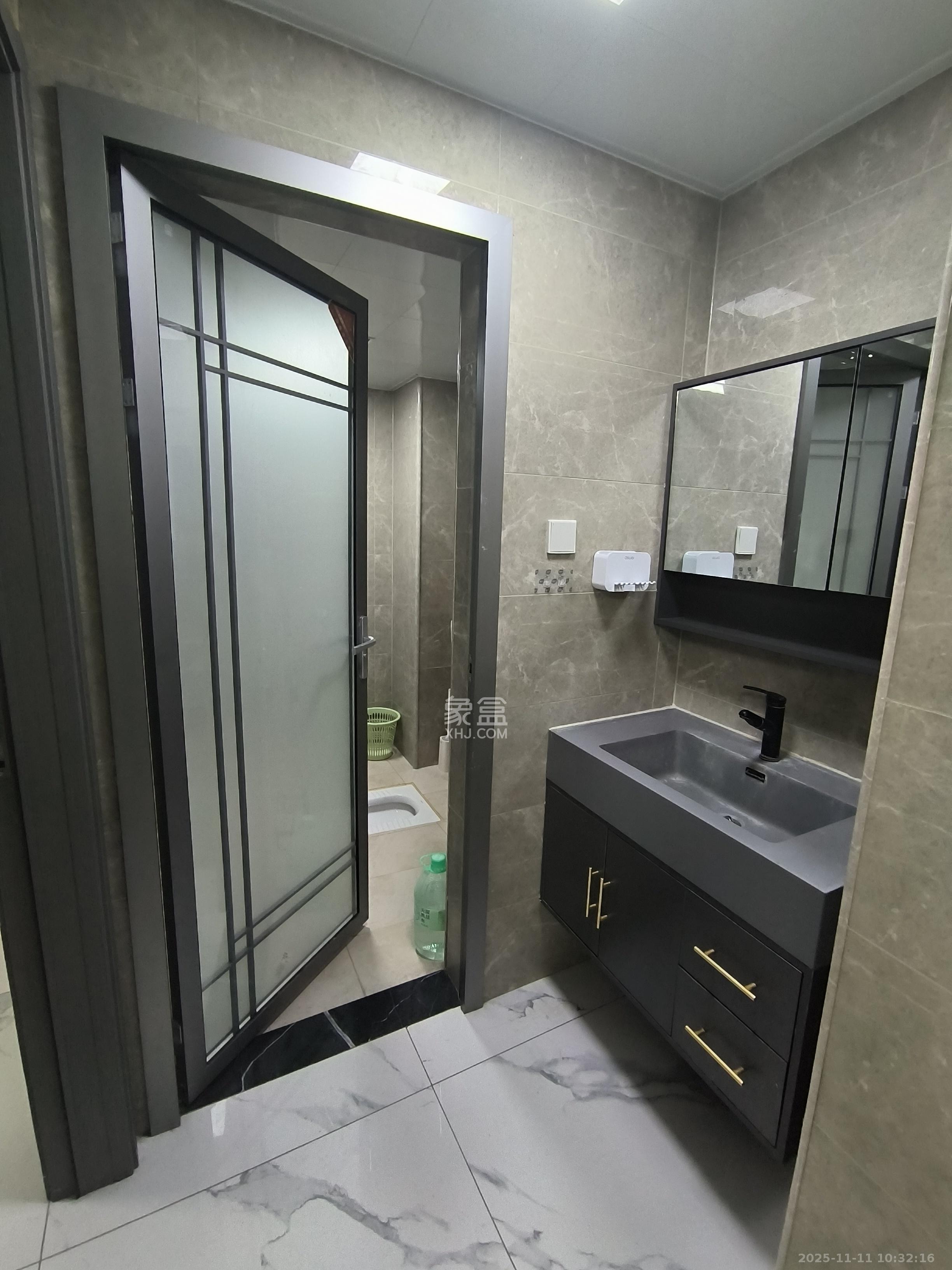 顺舟旺城 3室2厅1卫 1800.0元/月 顺舟旺城 3室2厅1卫 1800.0元/月室内图