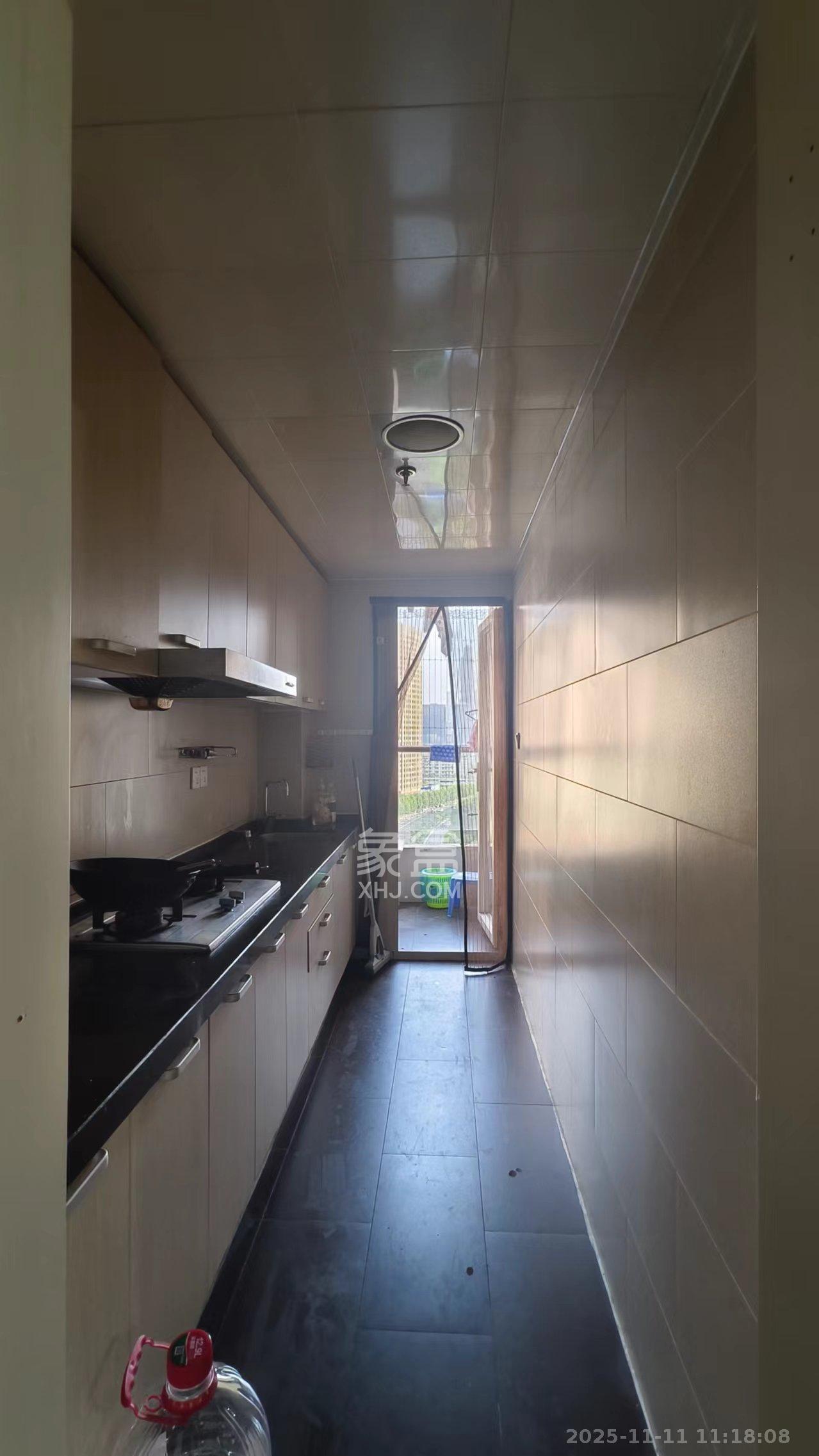 北辰三角洲E5区  1室1厅1卫    2100.0元/月室内图